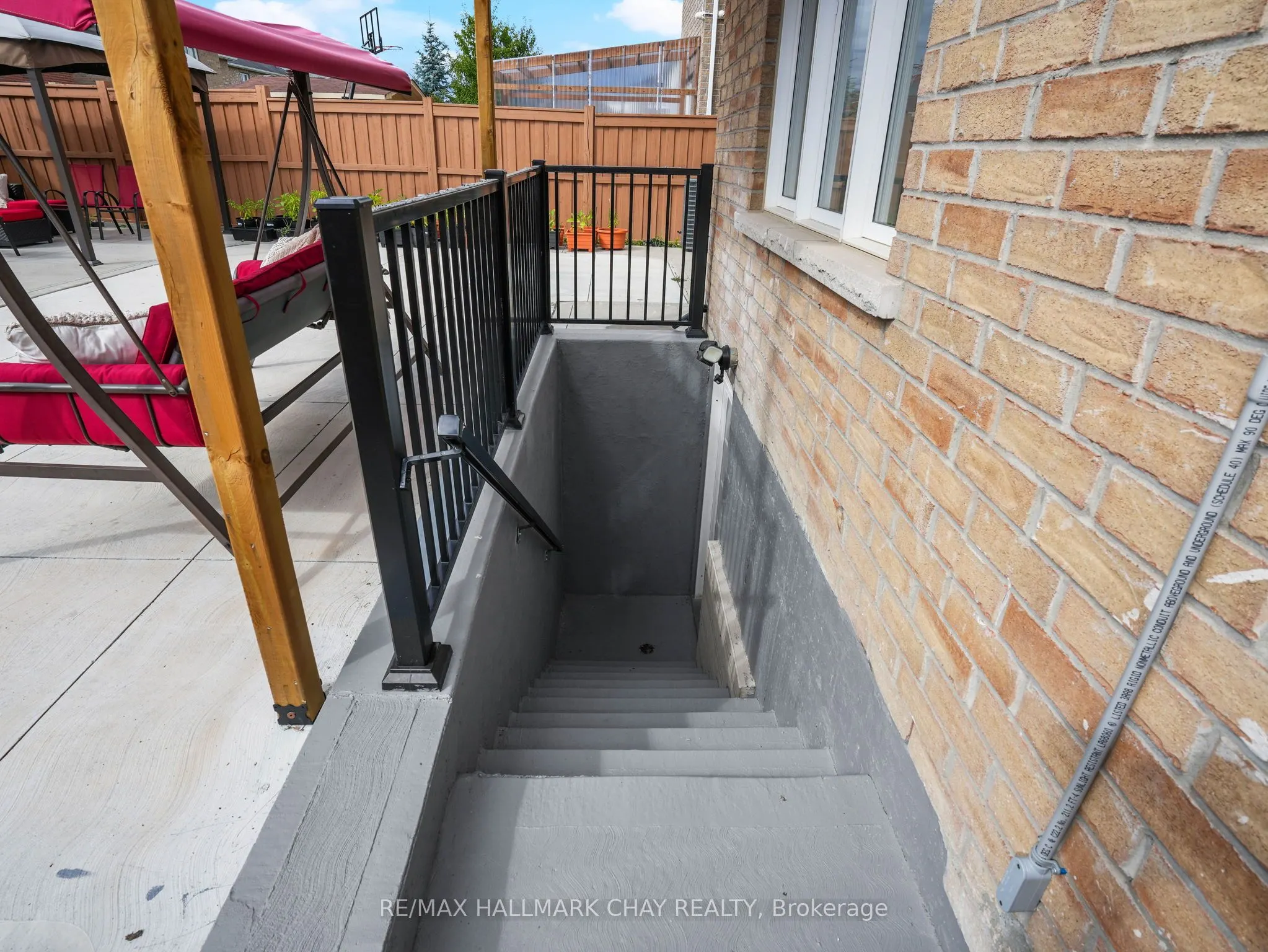 161 Shephard Avenue