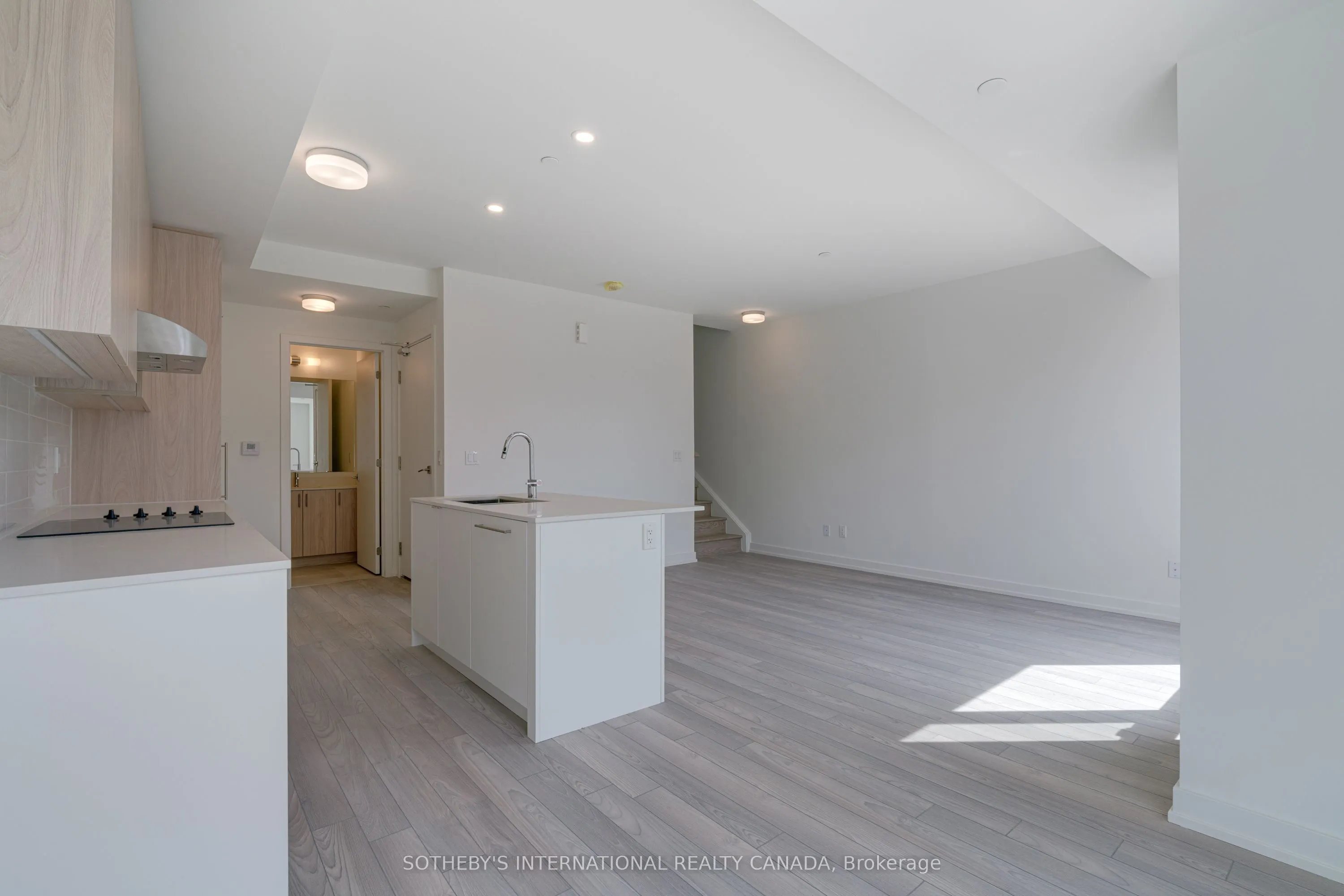 6 Red Squirrel Lane, #C-308