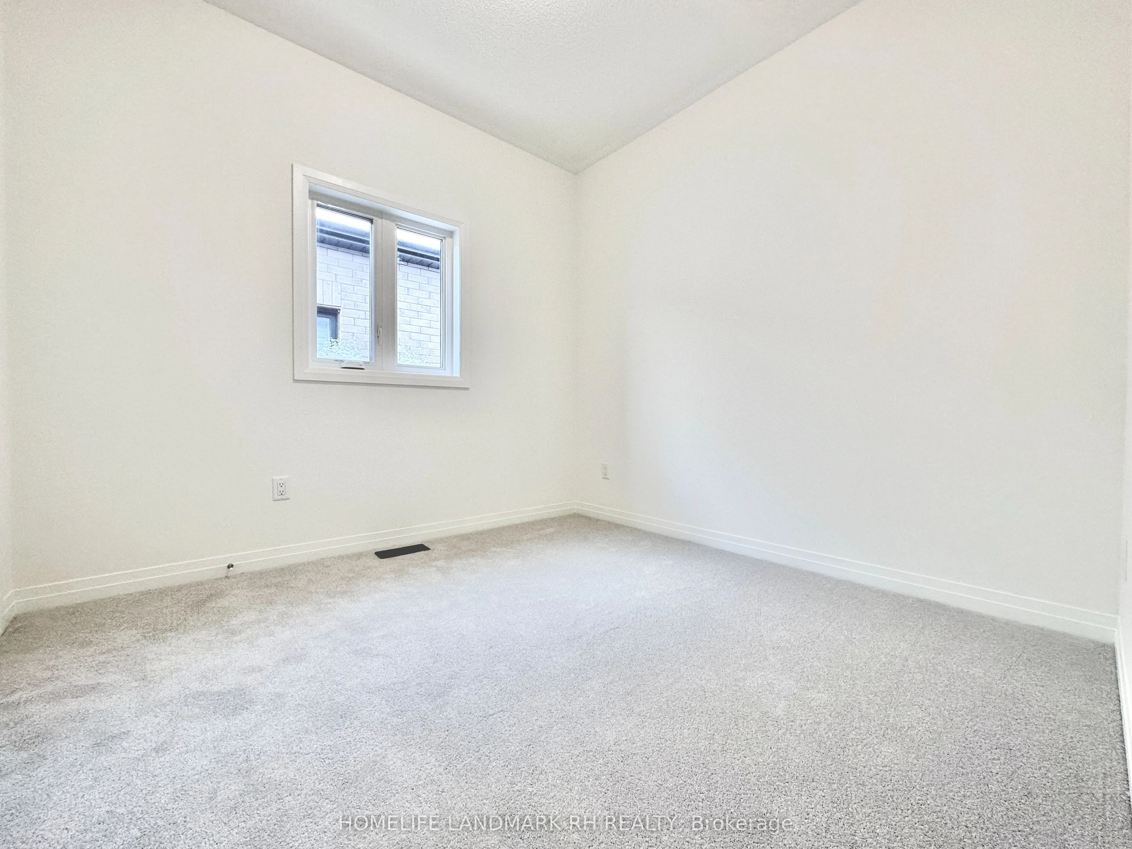 16 Boiton Street