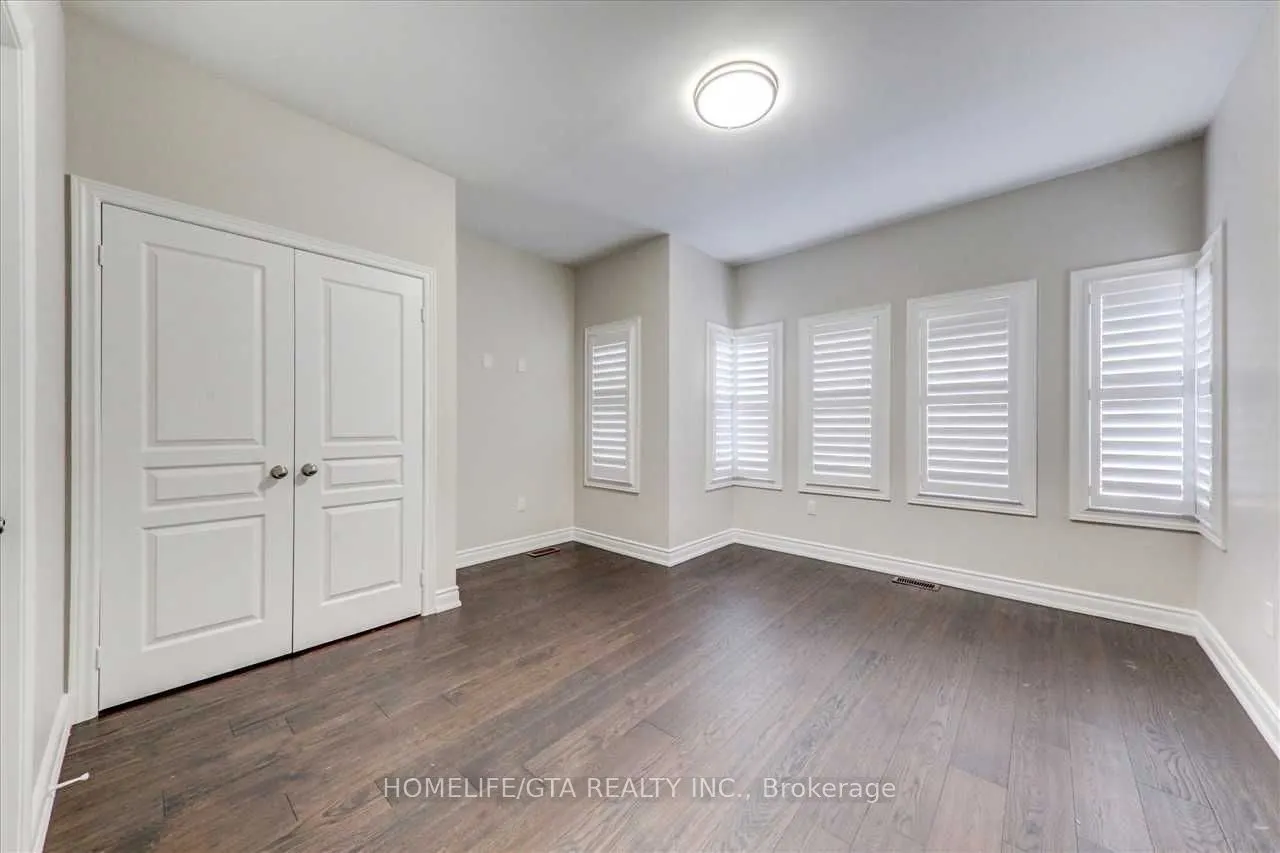 112 Elderslie Crescent
