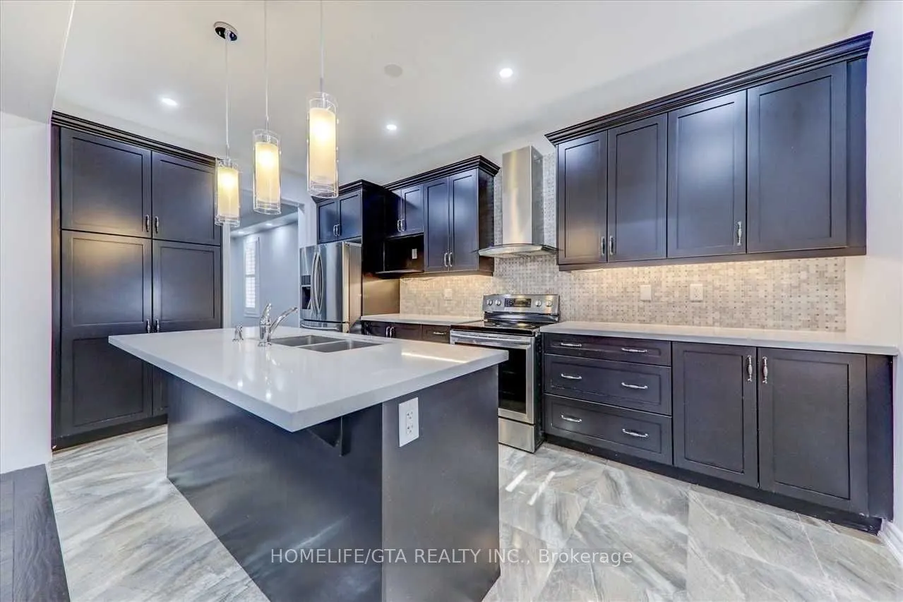 112 Elderslie Crescent