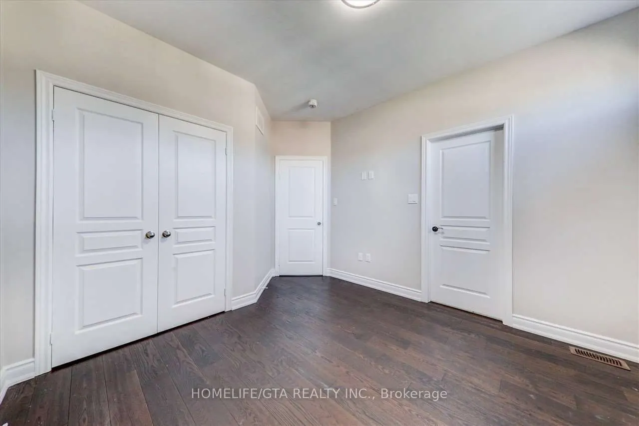 112 Elderslie Crescent