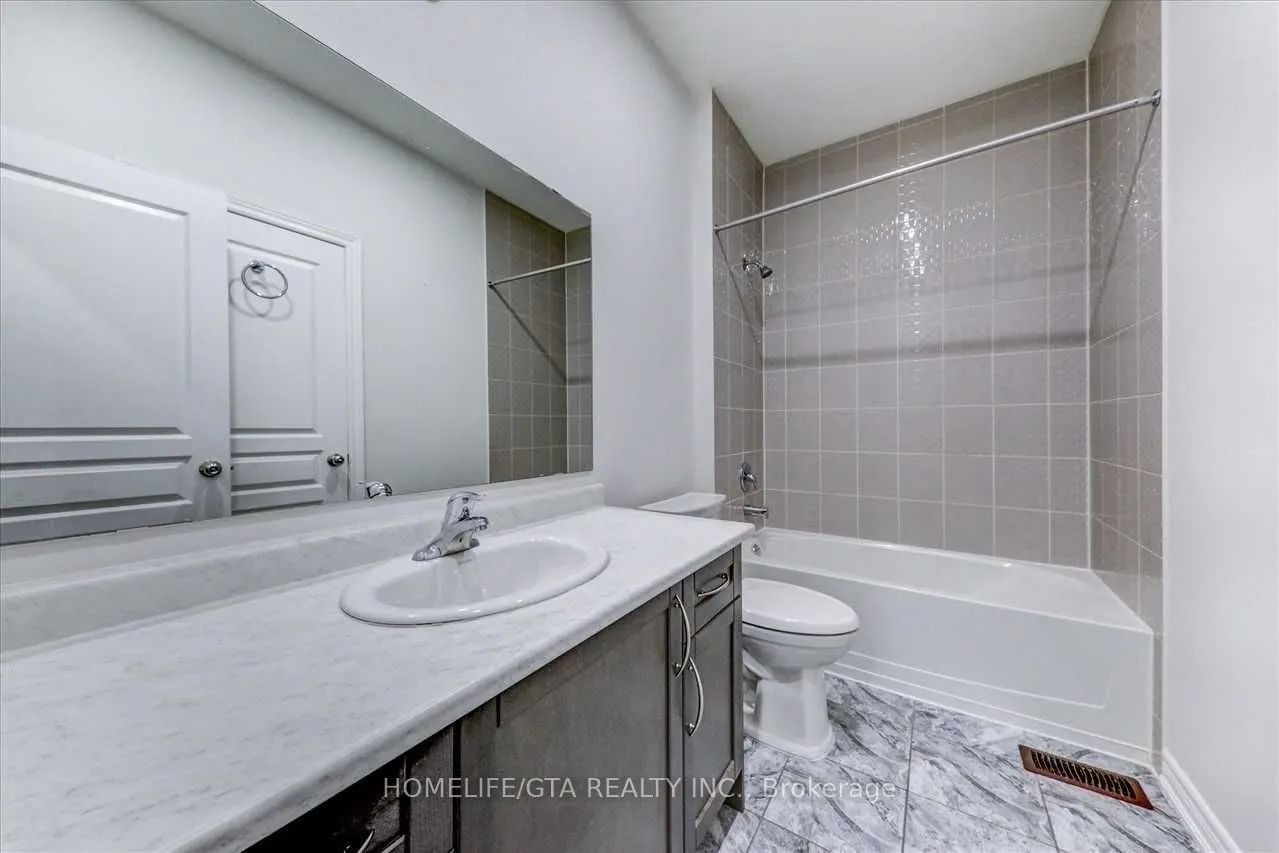 112 Elderslie Crescent