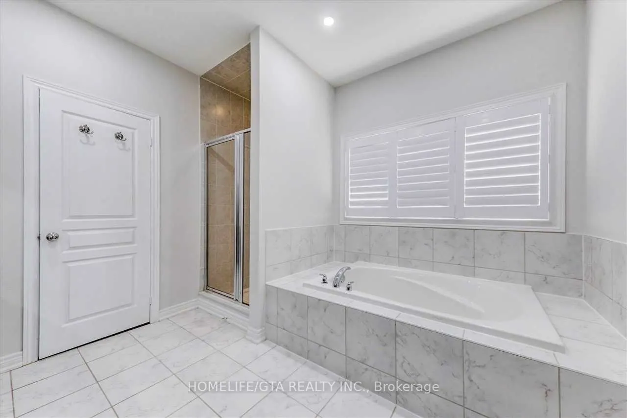 112 Elderslie Crescent