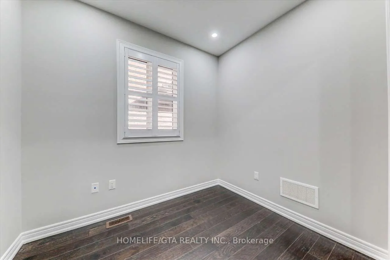 112 Elderslie Crescent