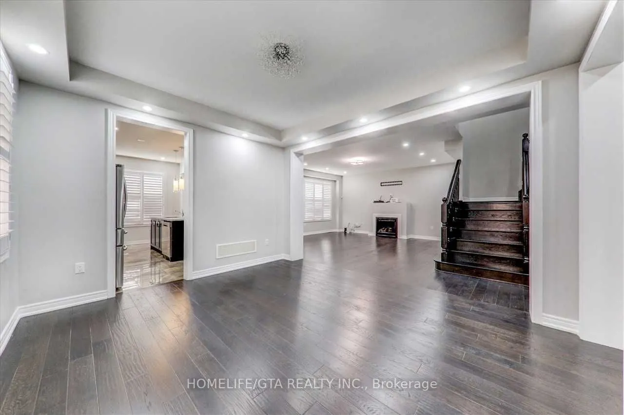 112 Elderslie Crescent
