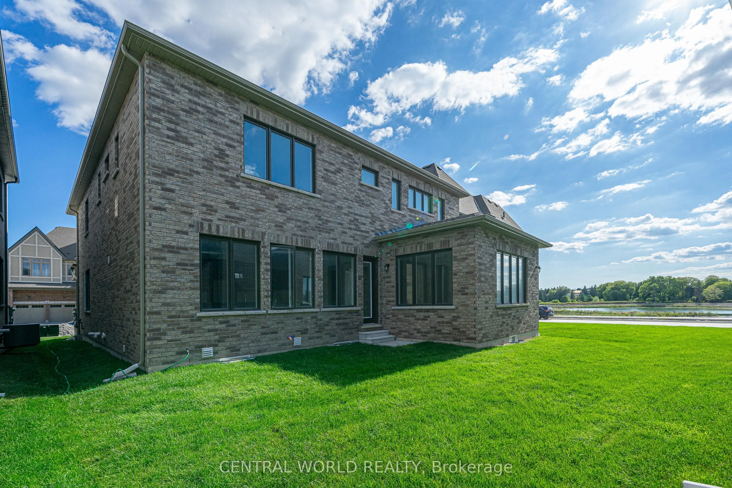 43 Godfrey Willis Drive