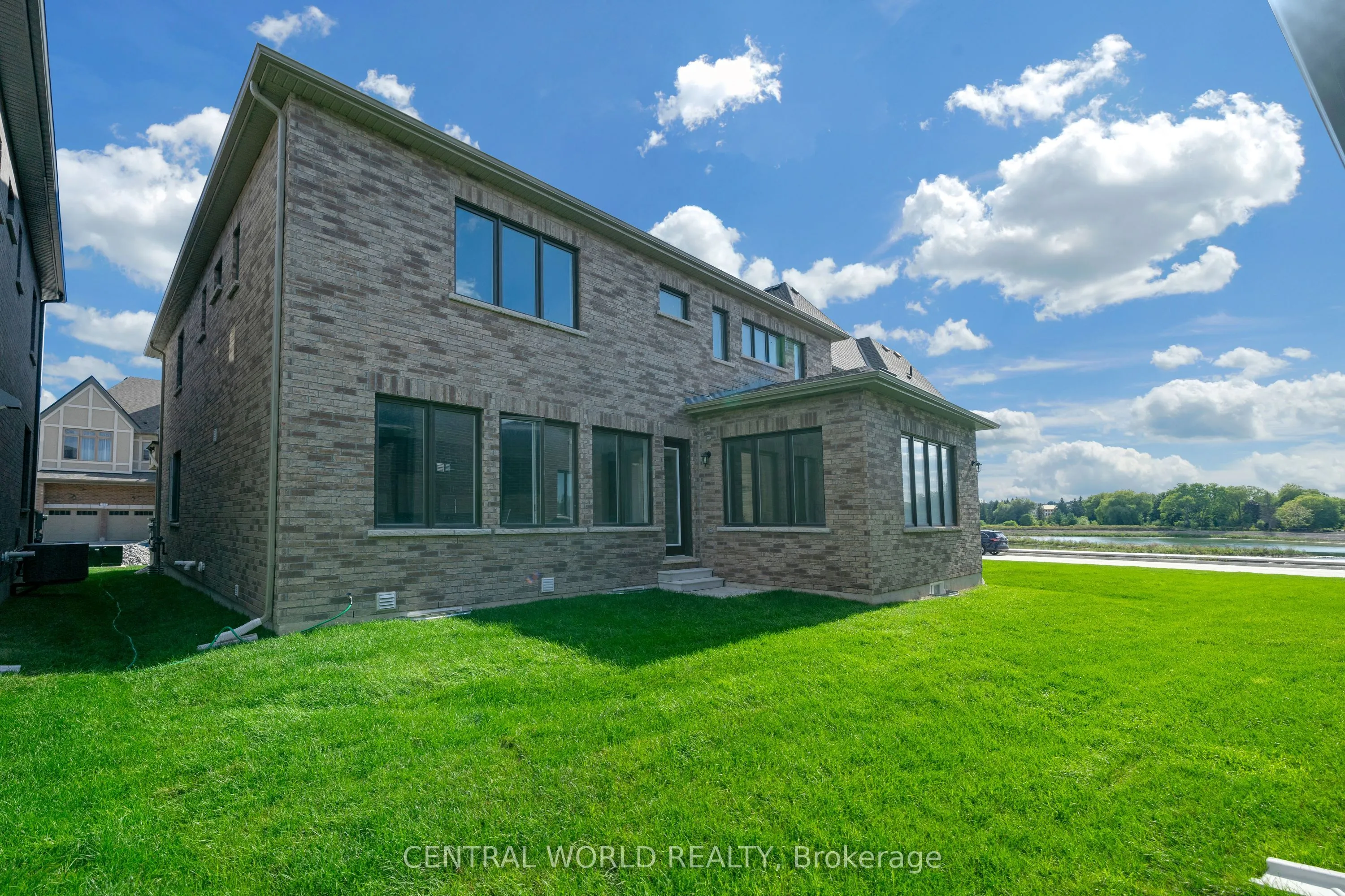 43 Godfrey Willis Drive