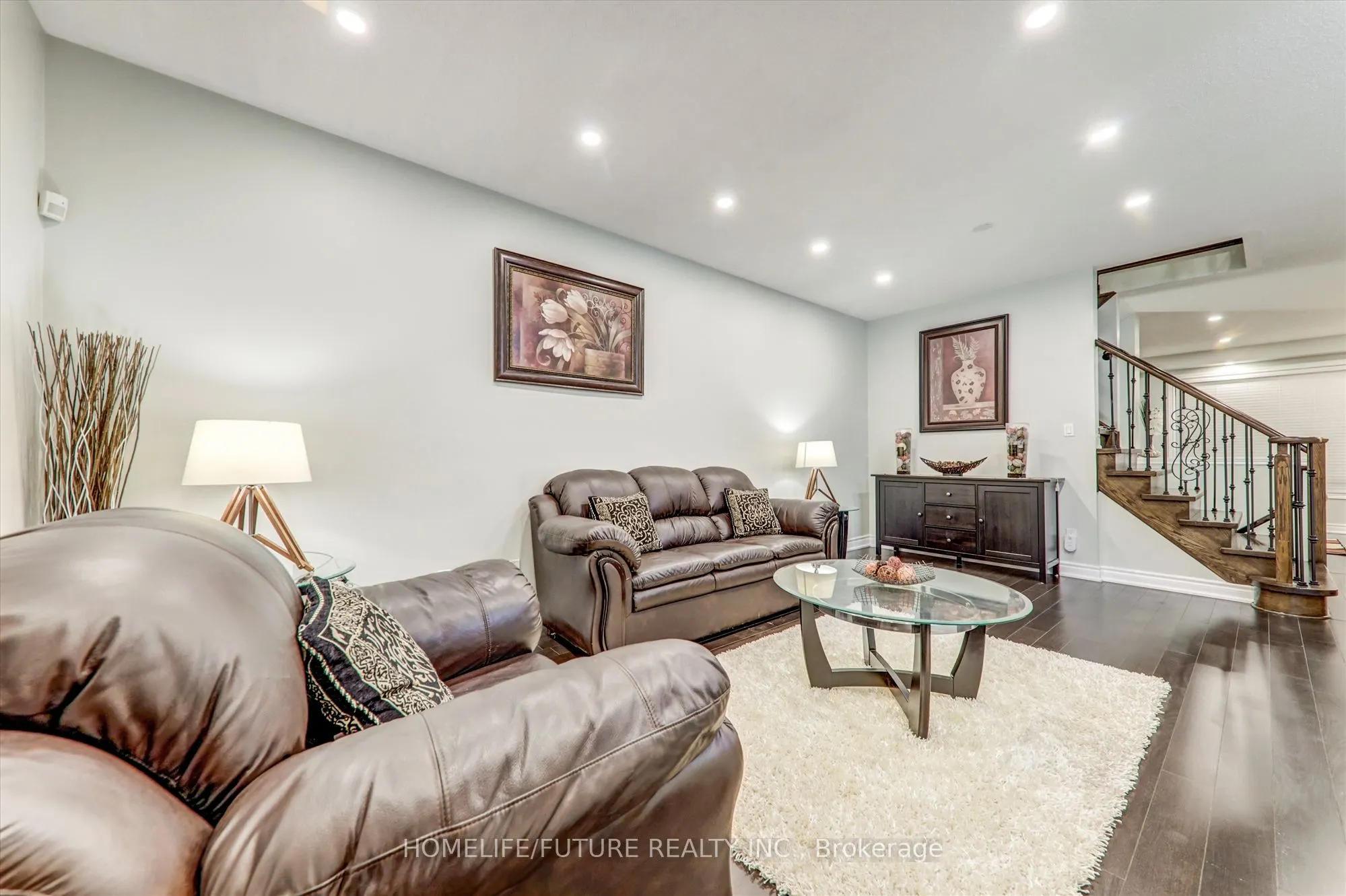 109 Laurelhurst Crescent