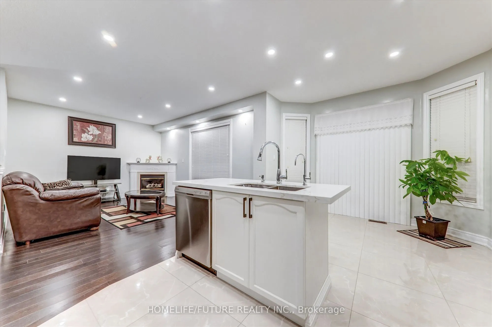 109 Laurelhurst Crescent