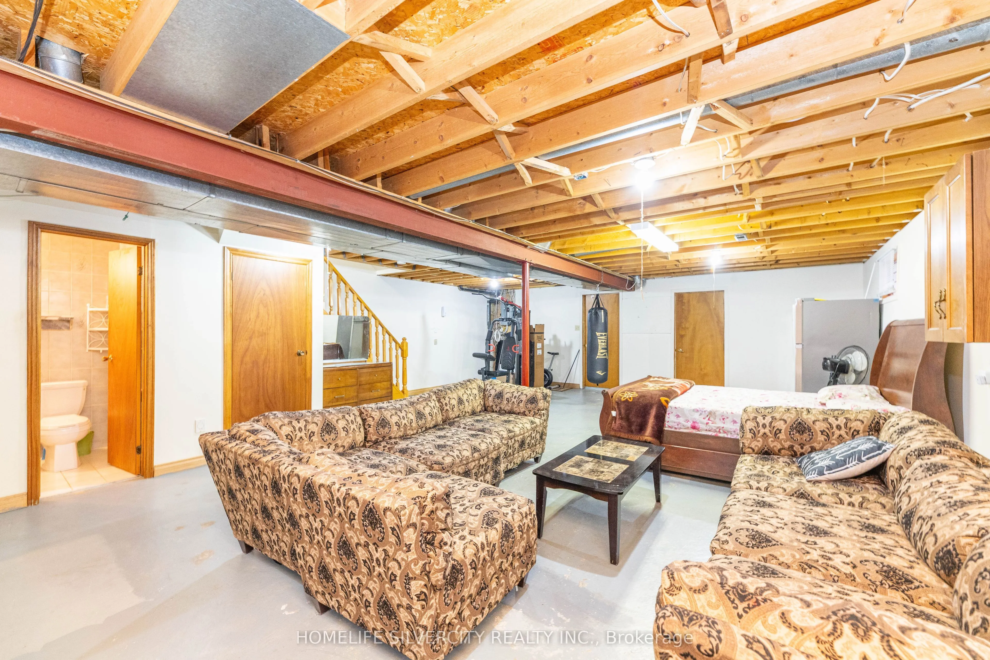 144 Jackman Crescent