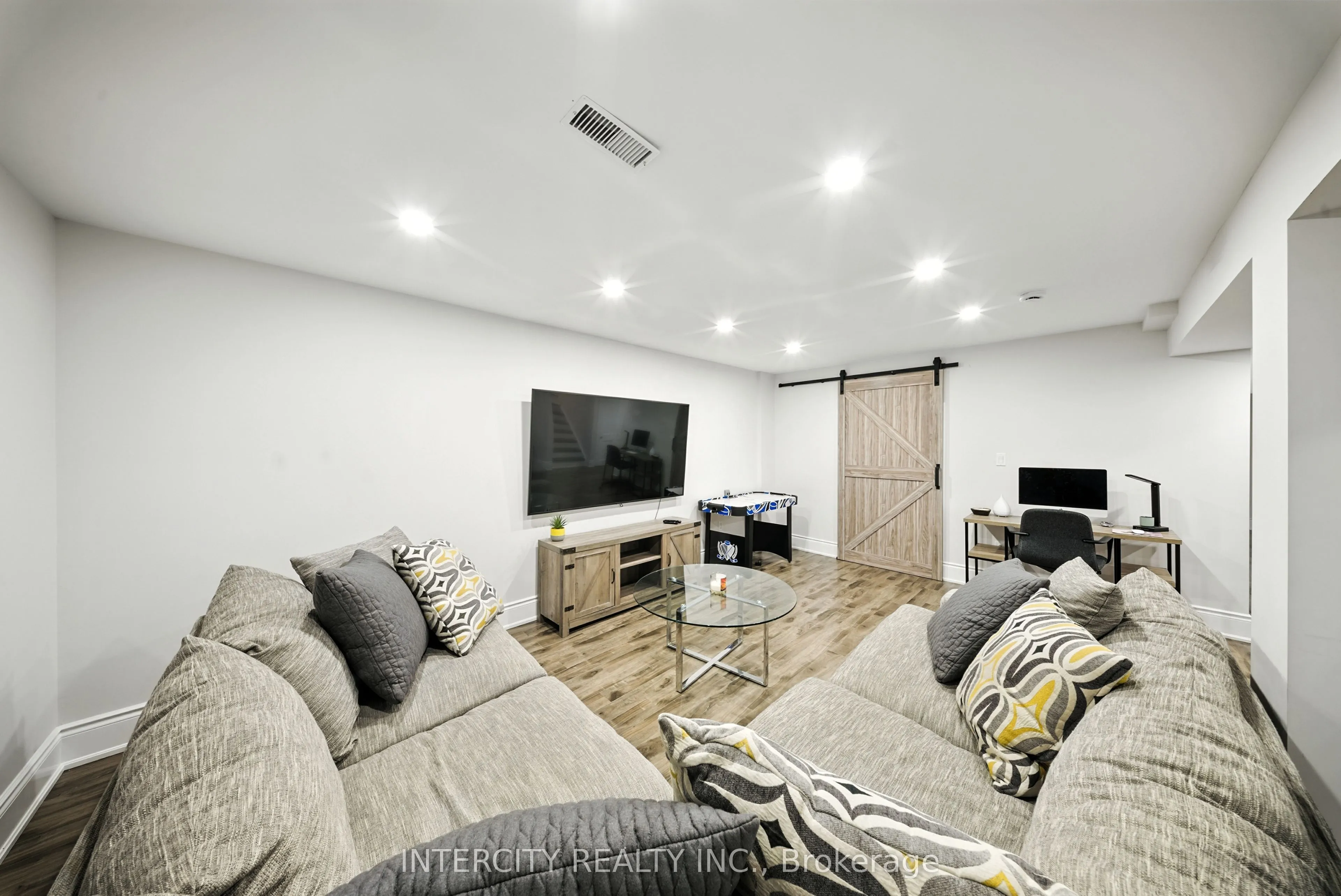 74 Terme Avenue