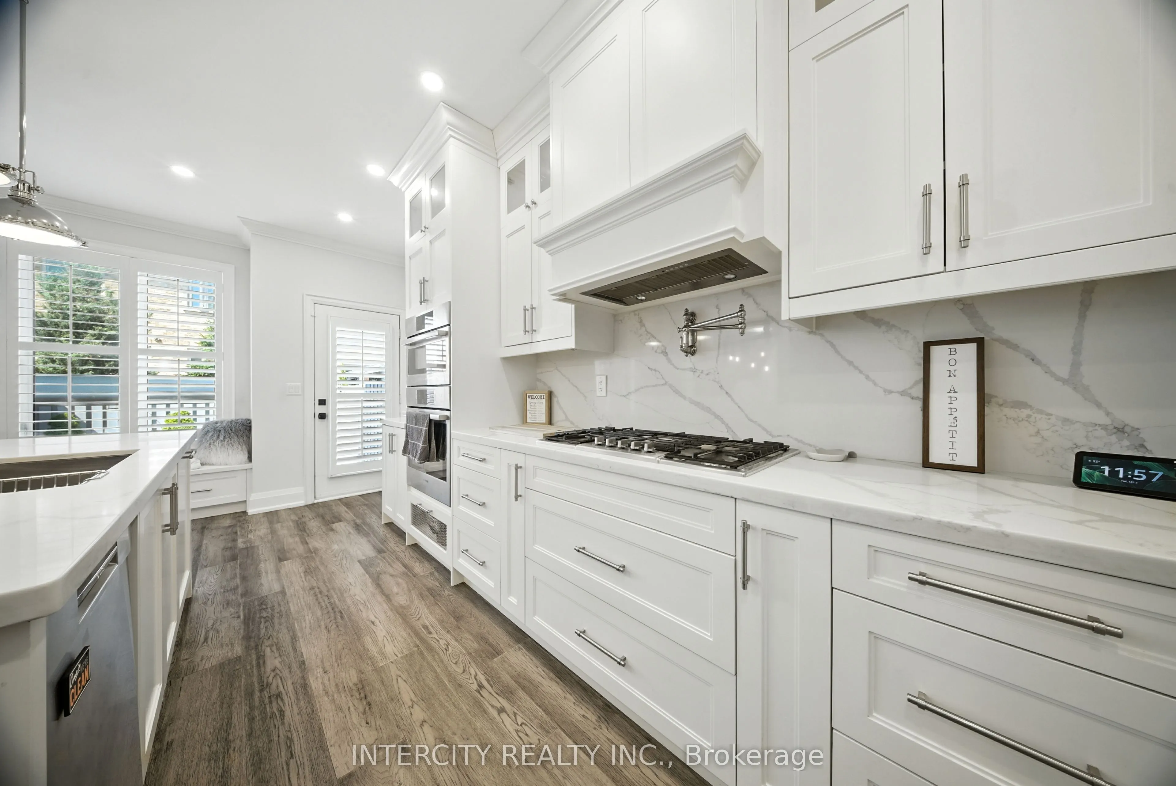 74 Terme Avenue