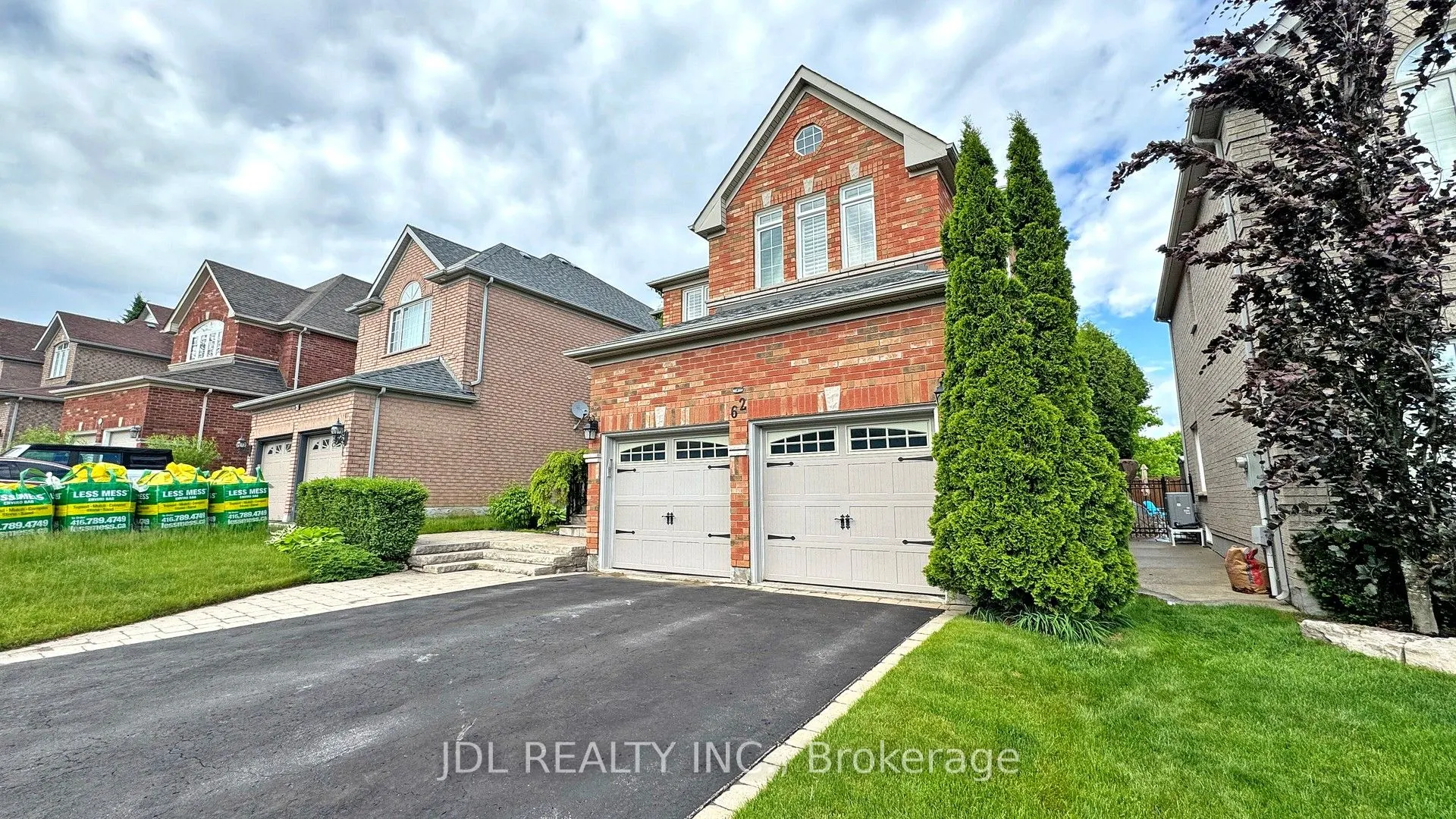 62 Kaitlin Drive, #Upper