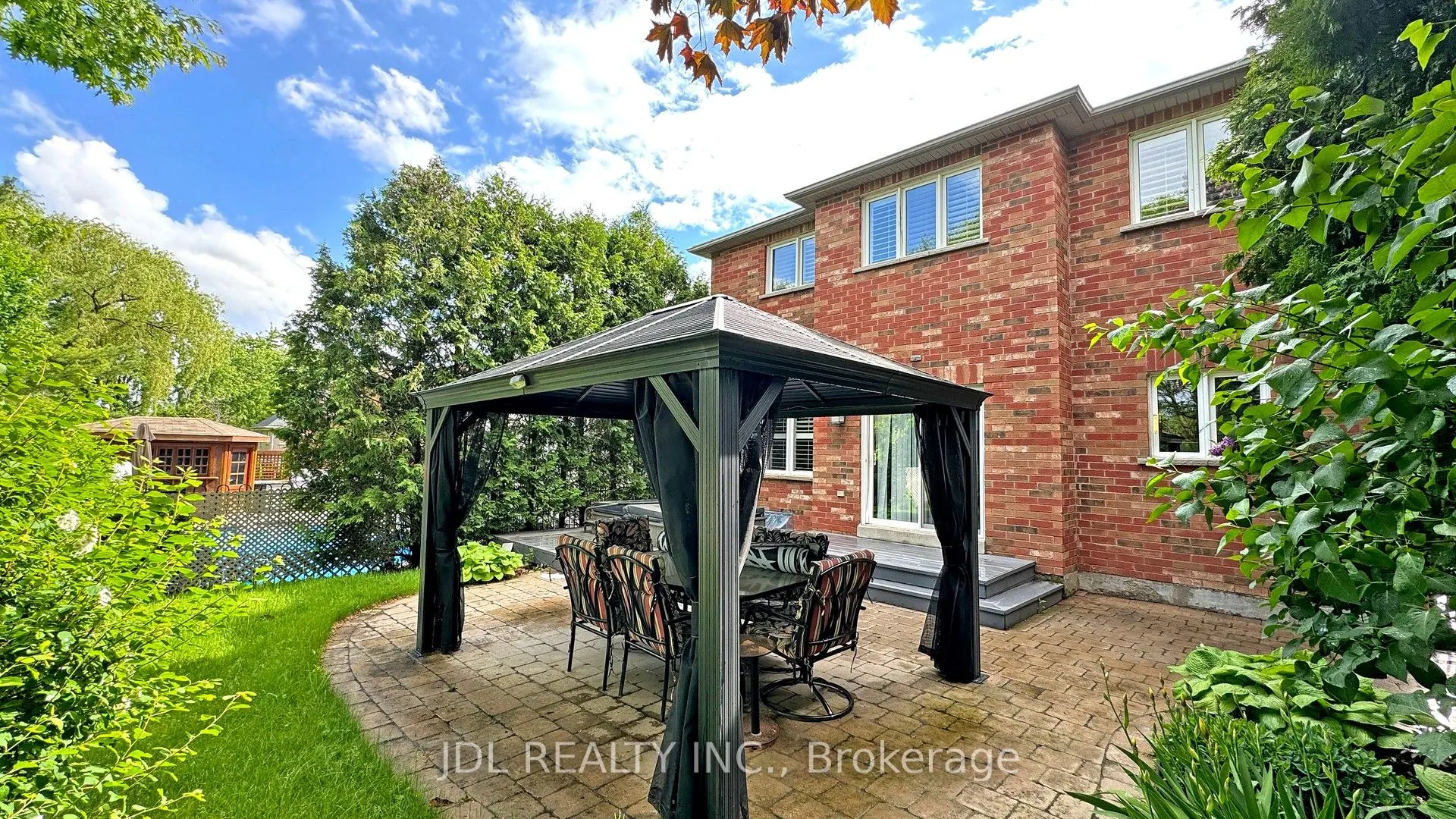 62 Kaitlin Drive, #Upper