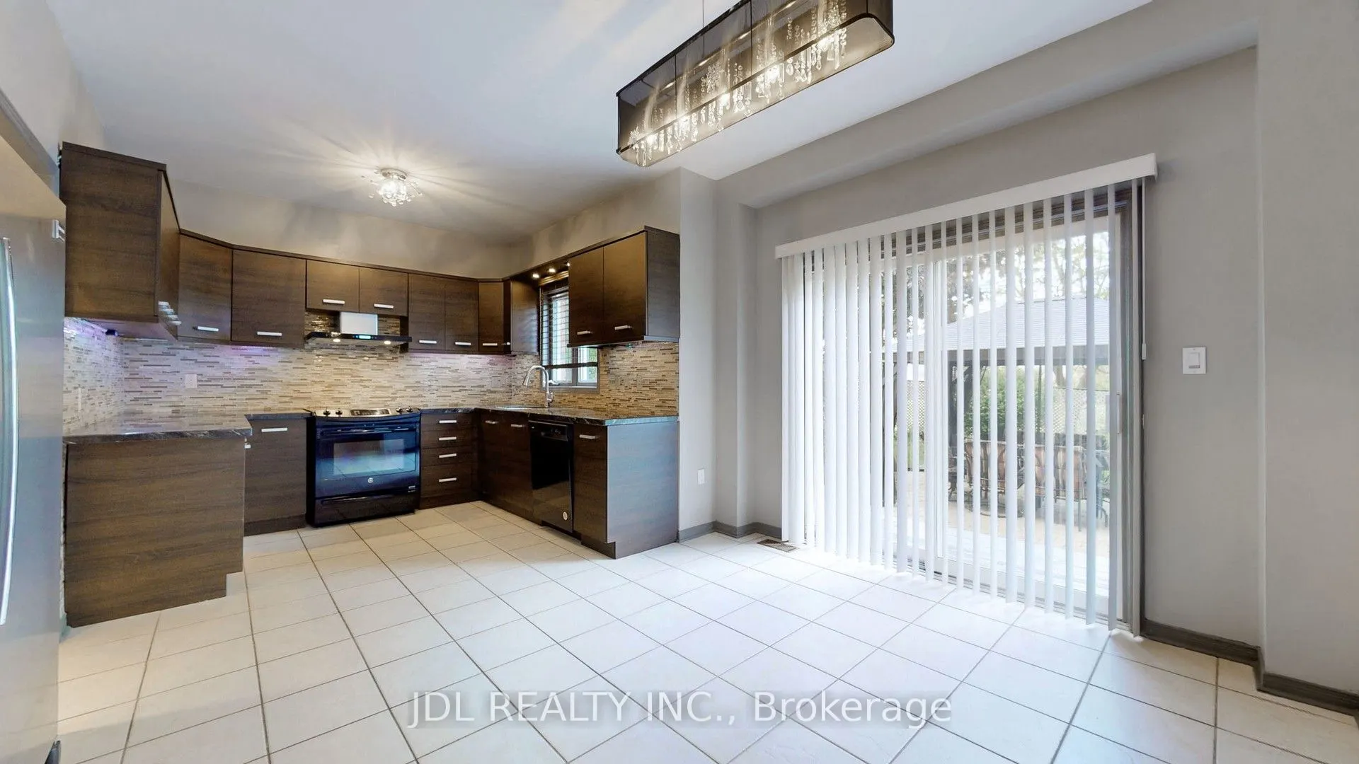 62 Kaitlin Drive, #Upper