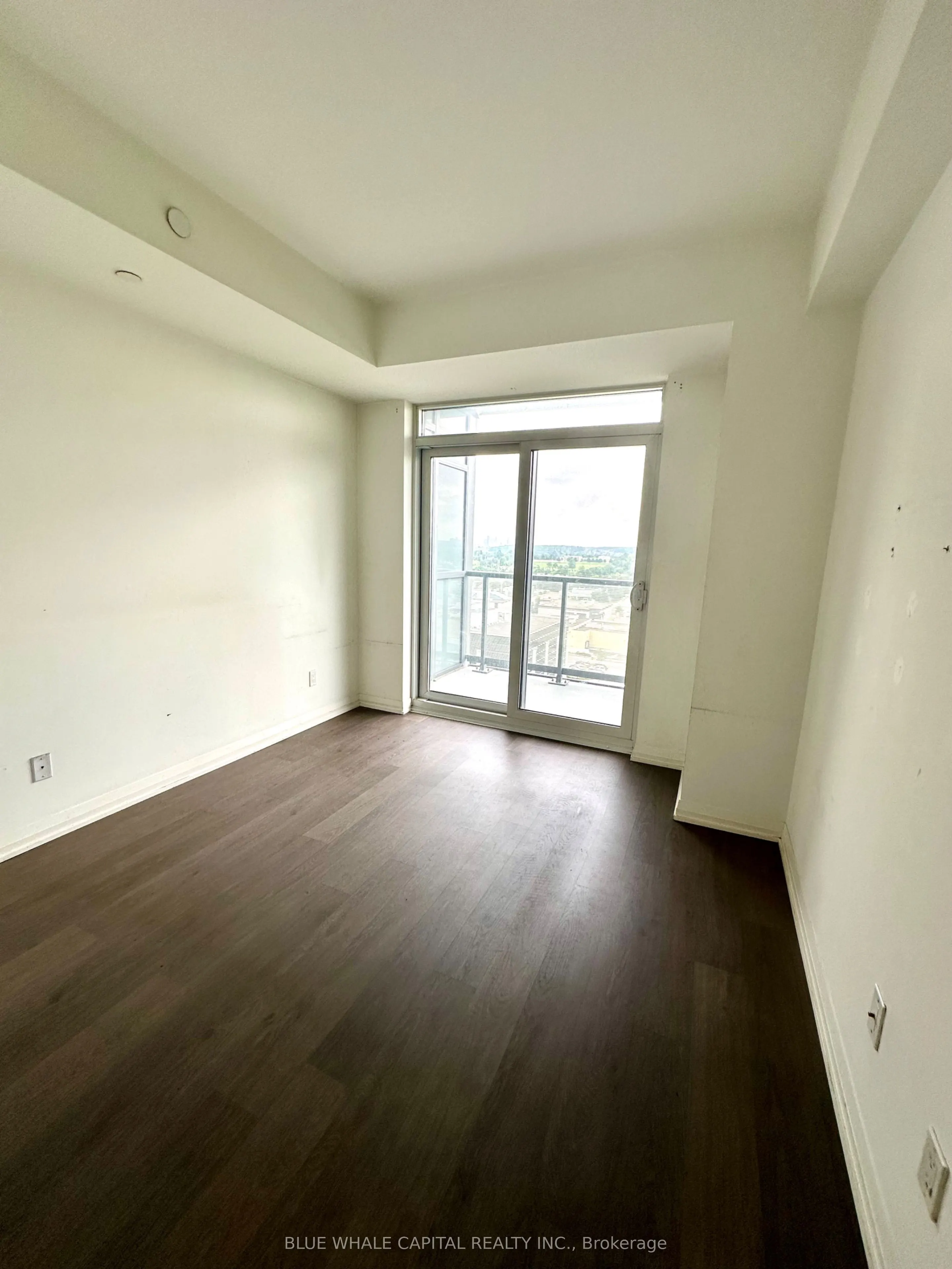 65 Oneida Crescent, #1205