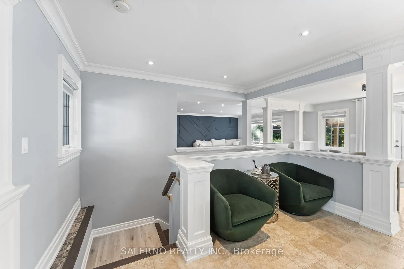6 Ridgevale Drive