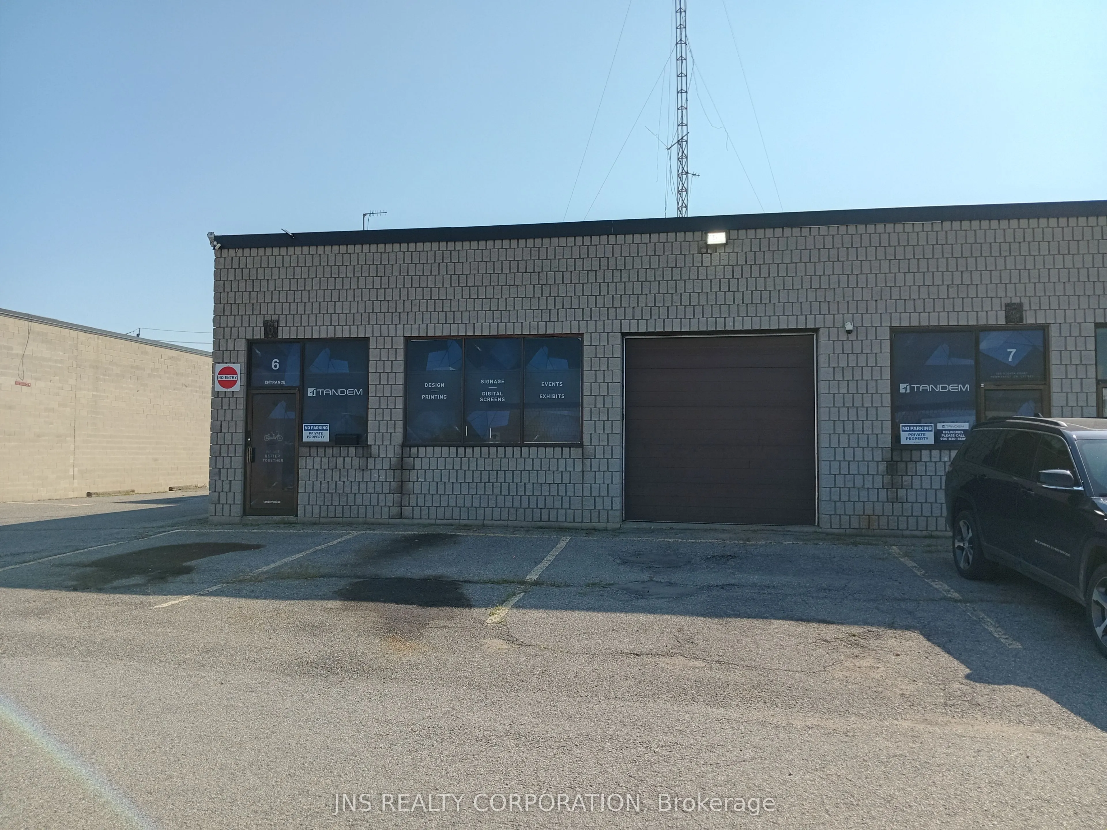 580 STEVEN CRT Court, #6&7