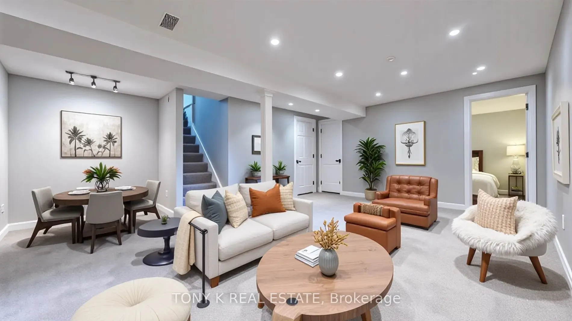 5 Pineway Avenue