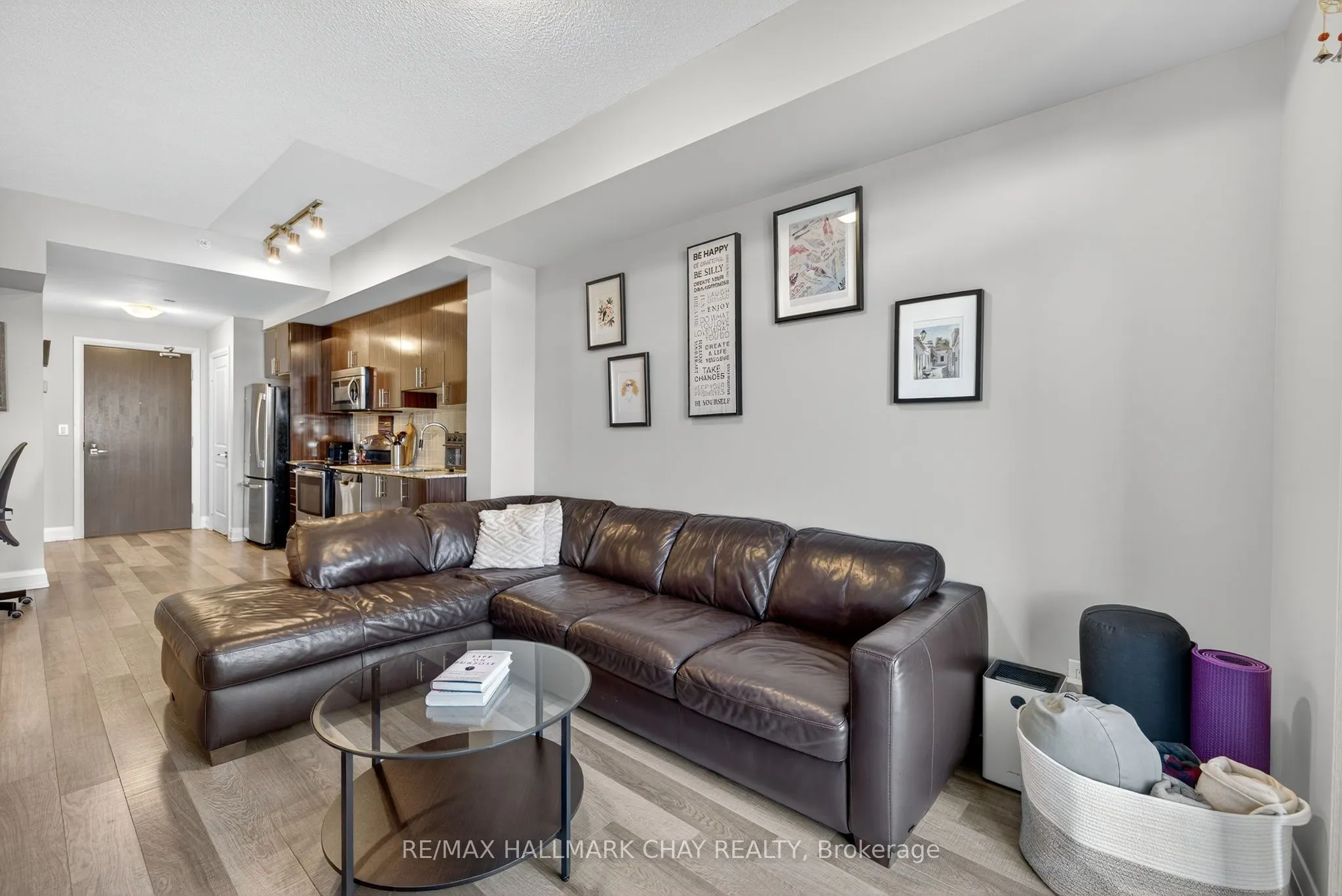 7171 Yonge Street, #2105