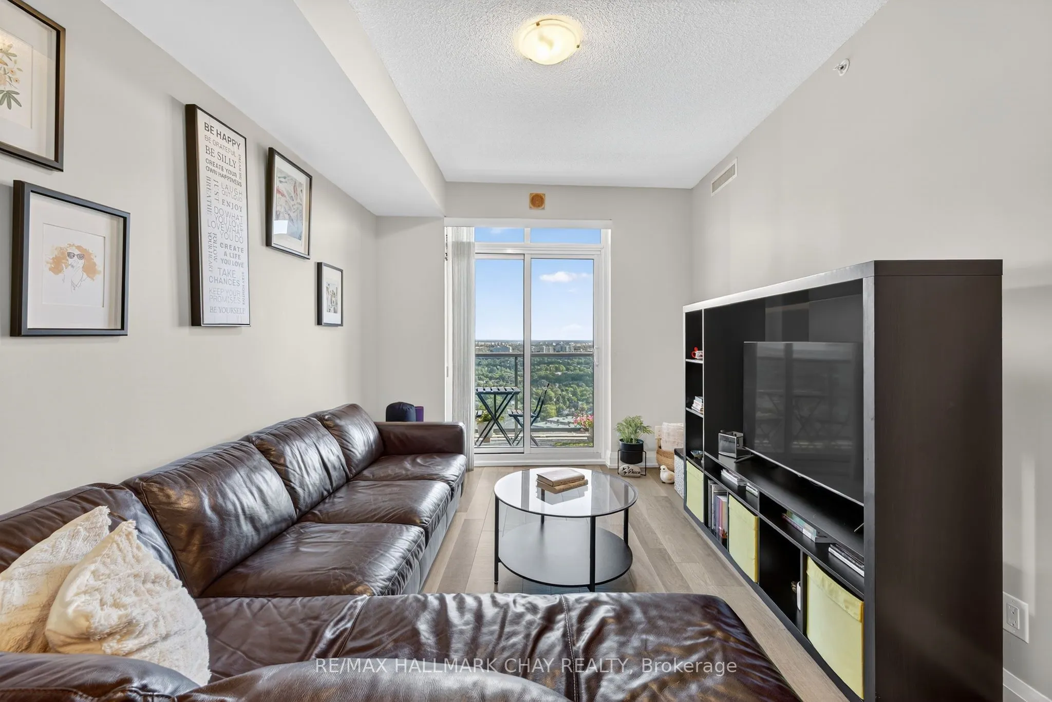 7171 Yonge Street, #2105