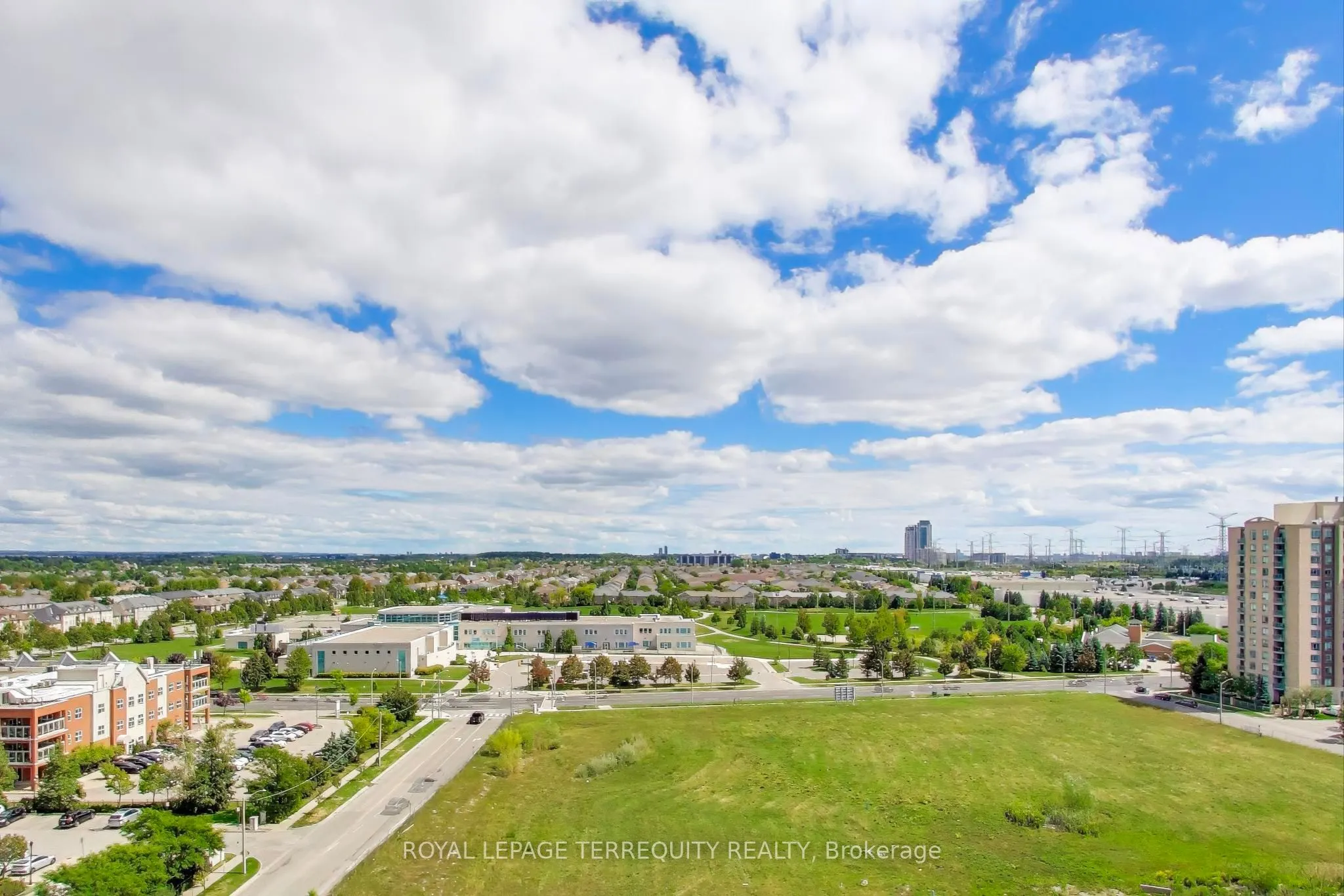 65 Oneida Crescent, #1101