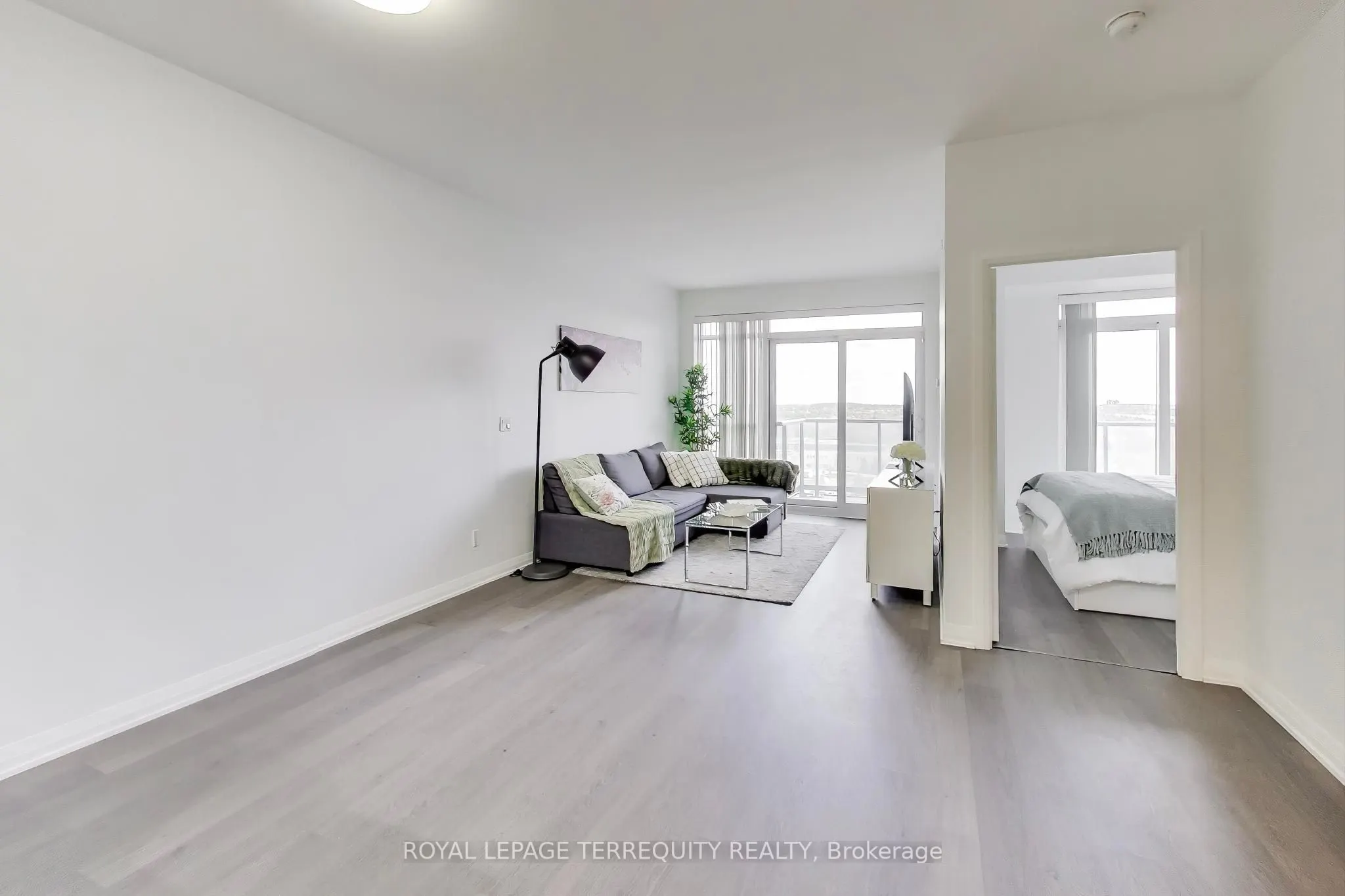 65 Oneida Crescent, #1101