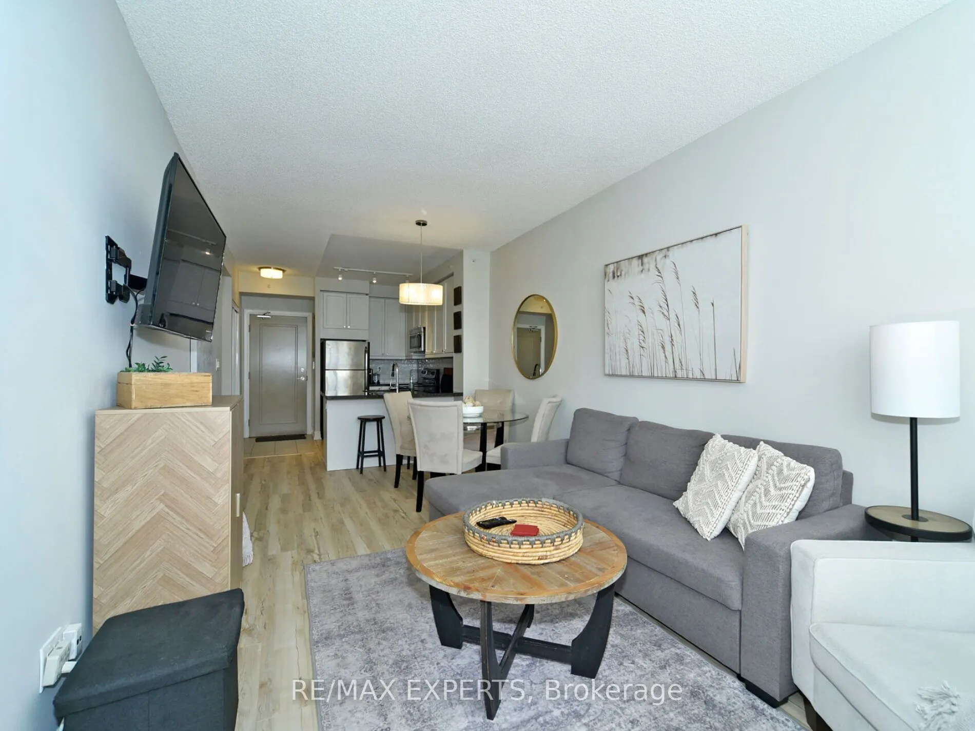 2396 Major Mackenzie Drive, #207
