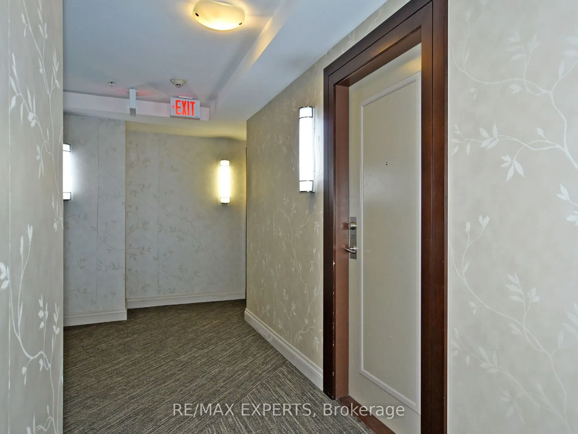 2396 Major Mackenzie Drive, #207