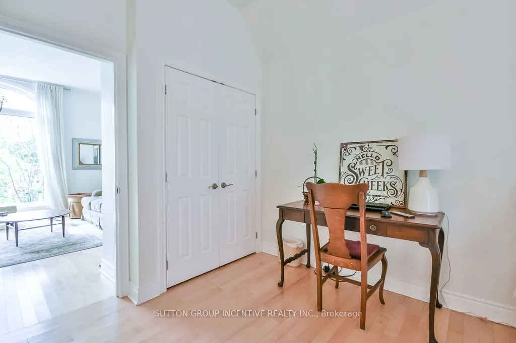 3528 Glenhaven Beach Road