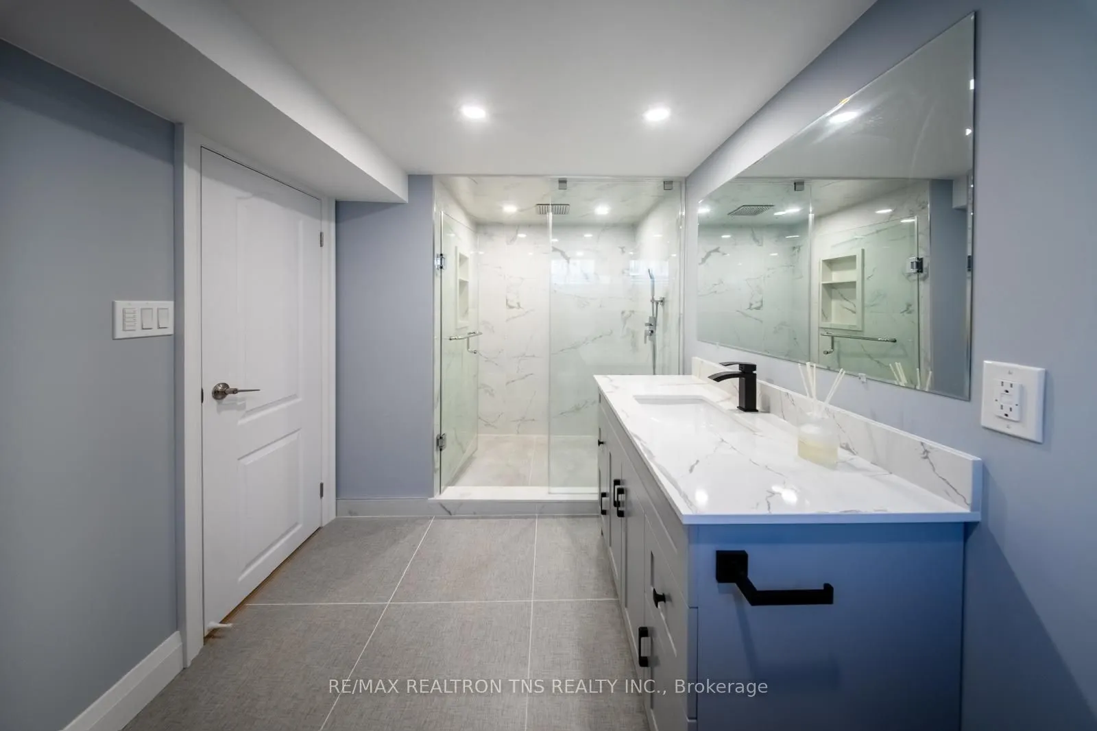 434 Marybay Crescent