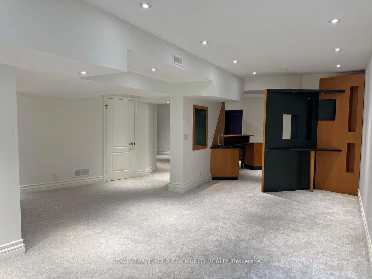 76 Silver Fox Place