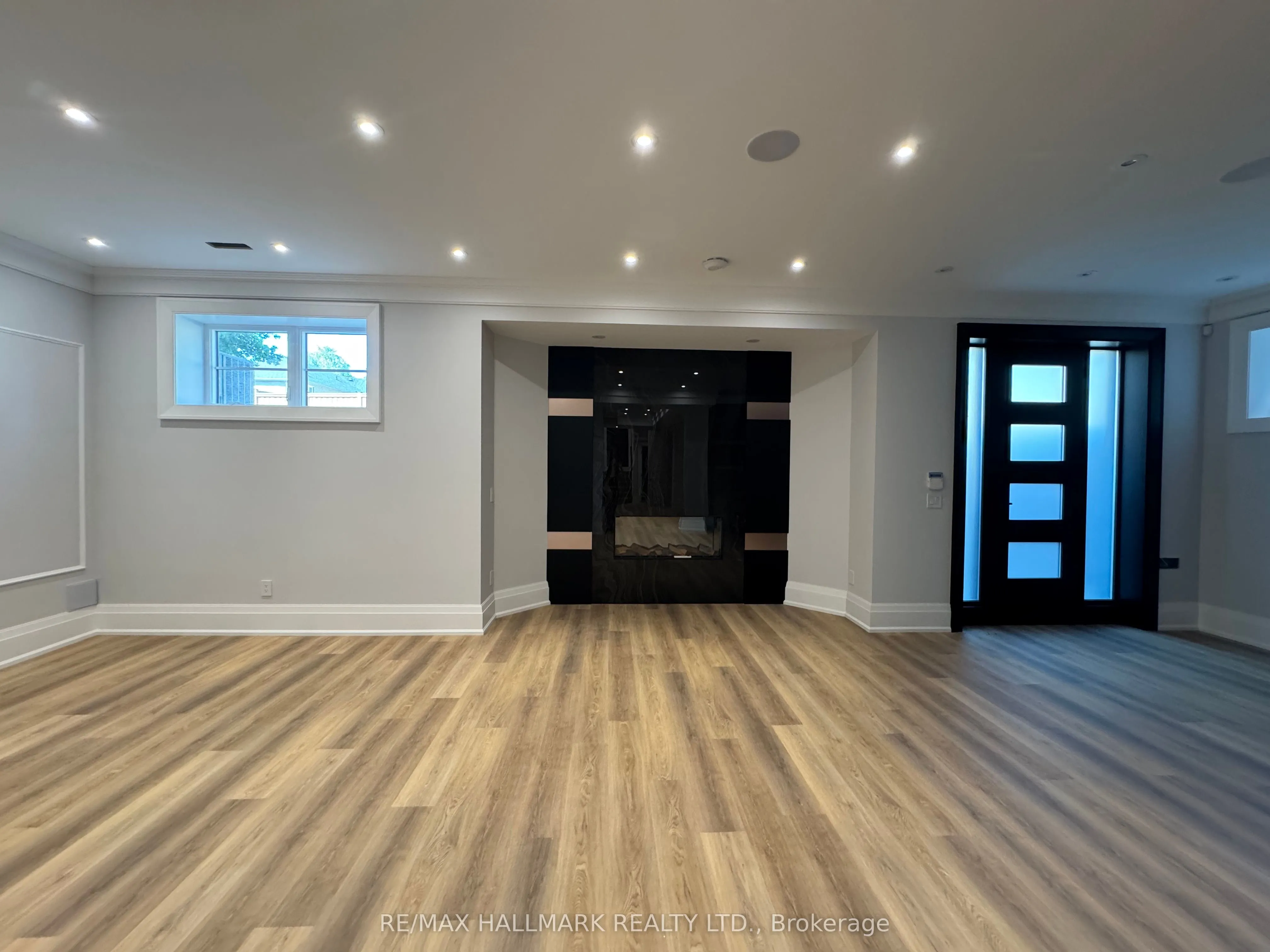 150 Olde Bayview Avenue