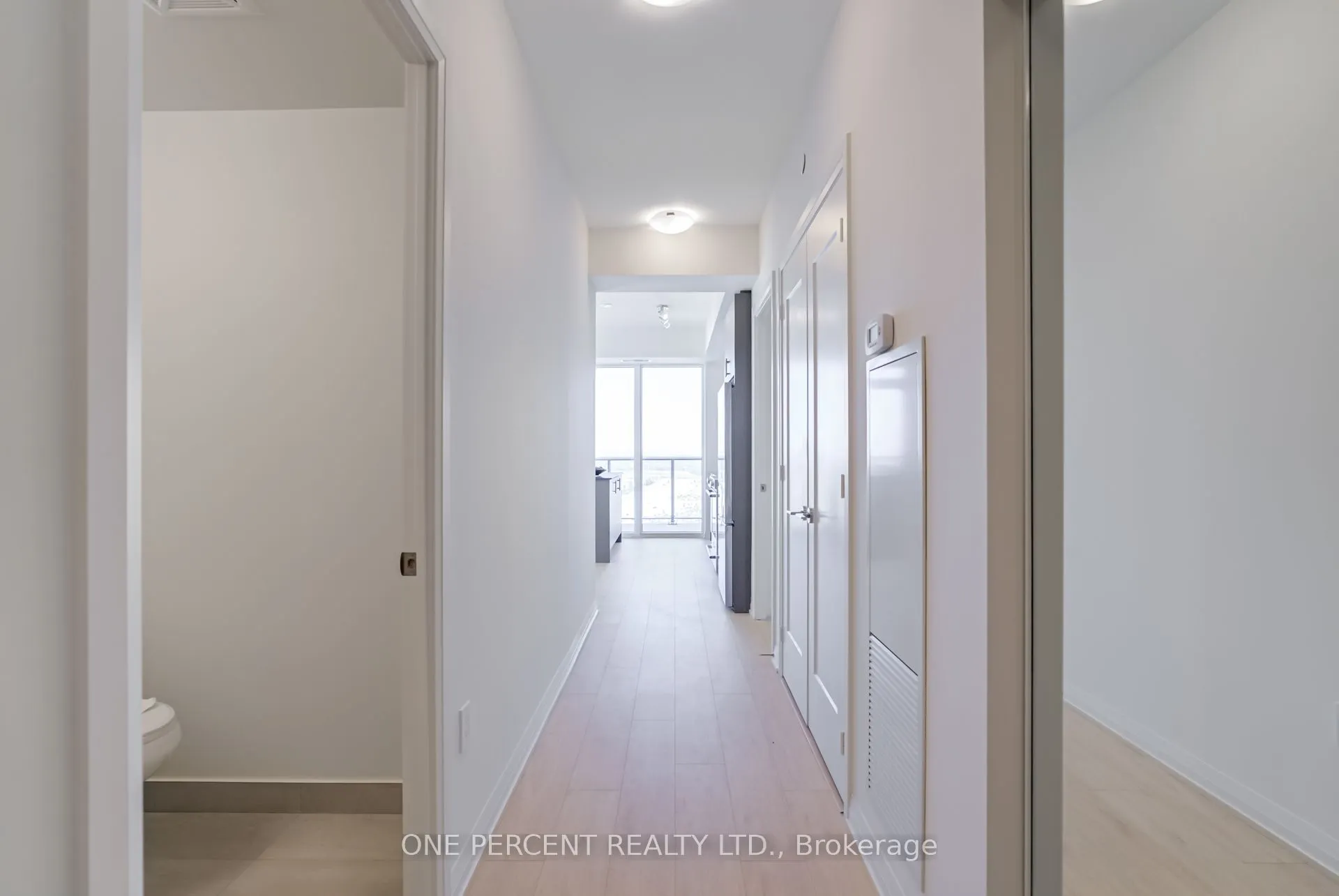 8960 Jane Street, #1910