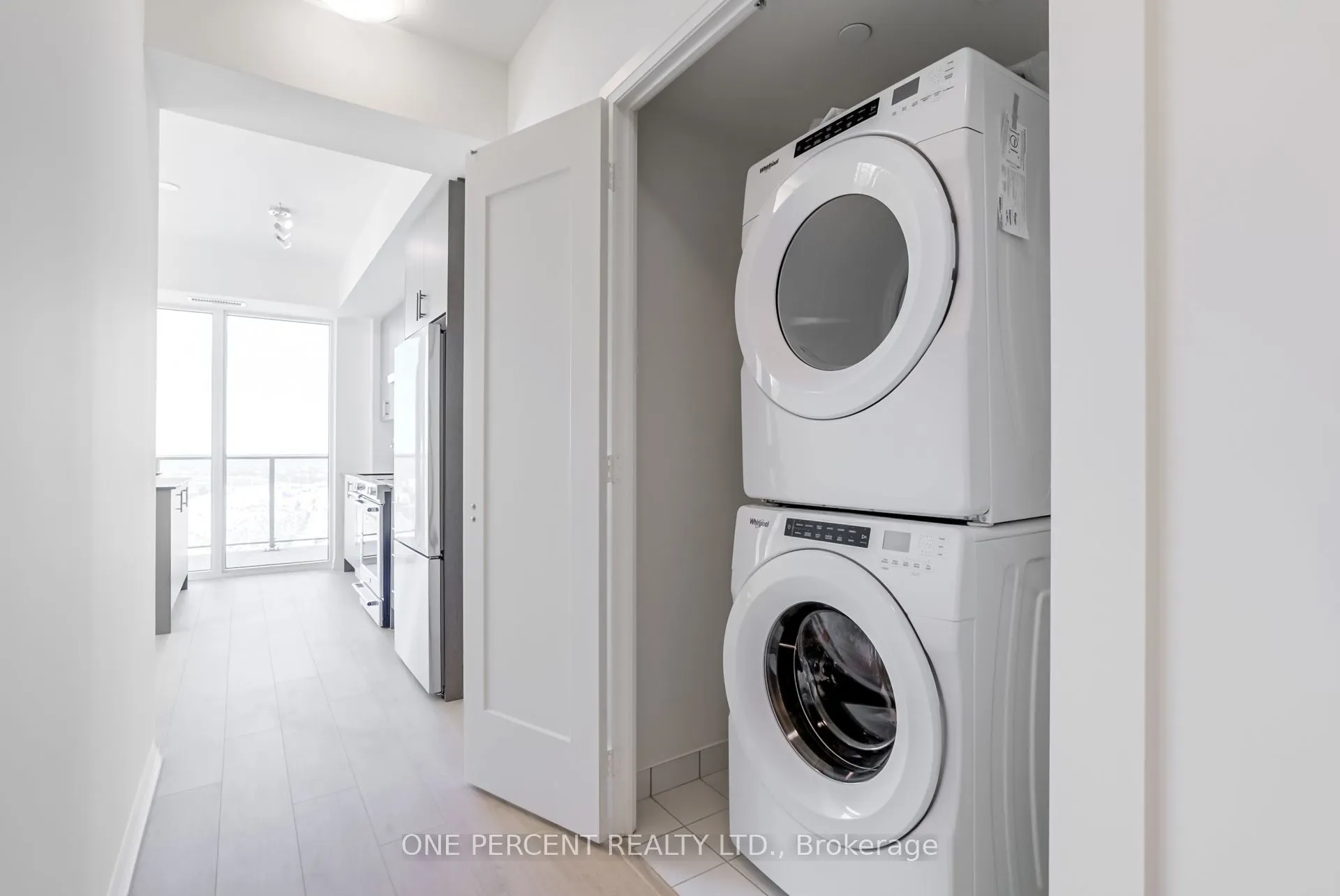 8960 Jane Street, #1910