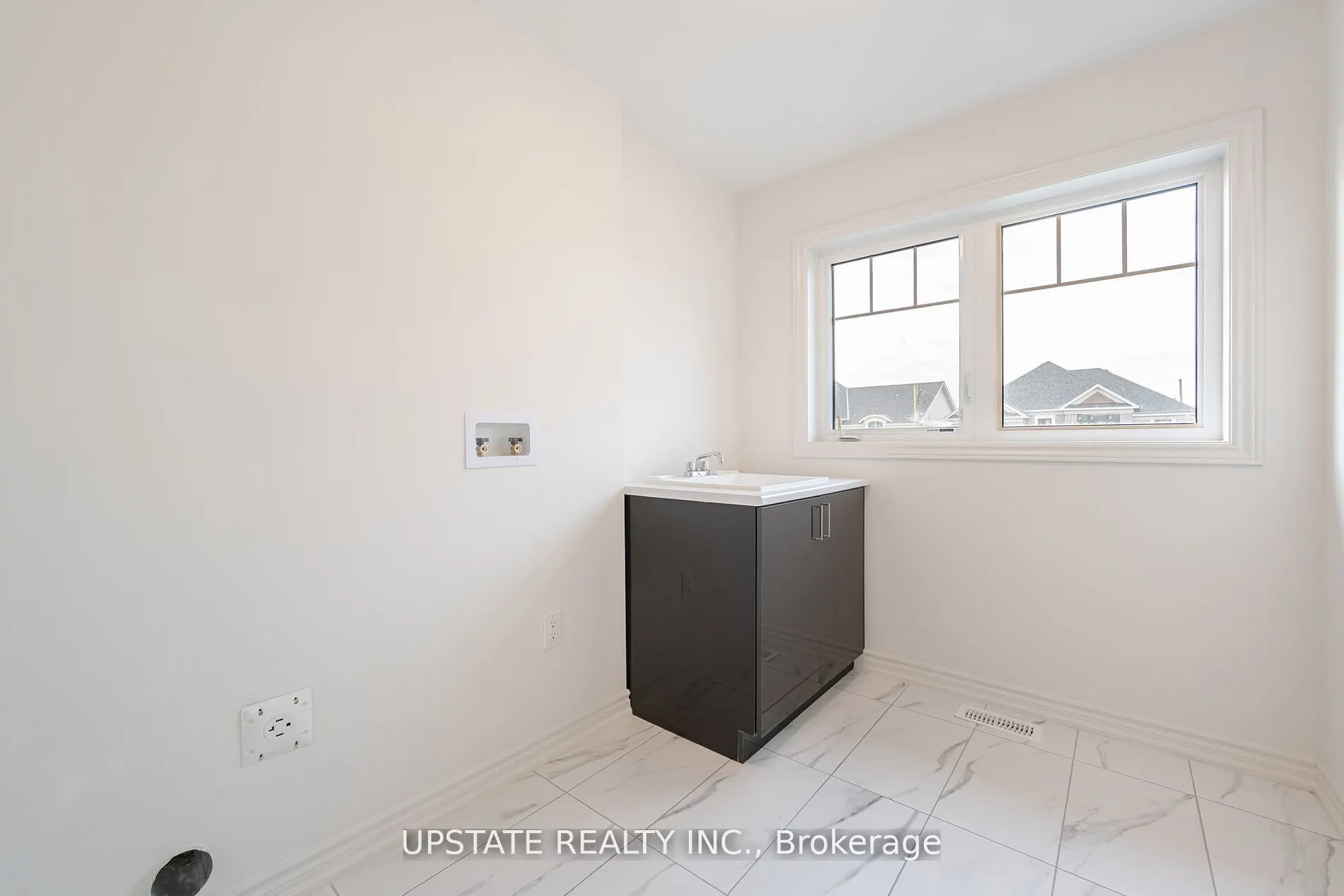46 Sparrow Way