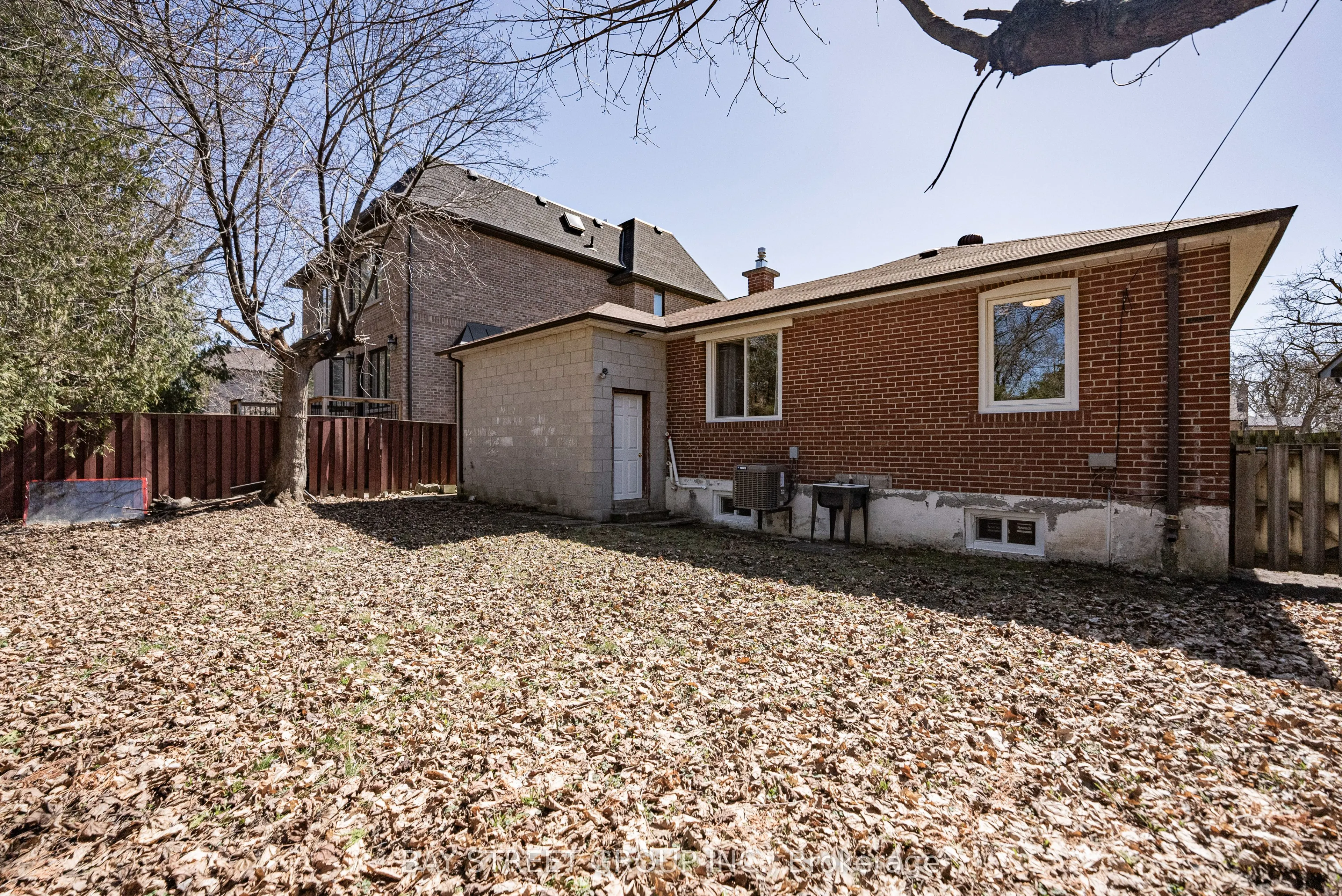 51 Rockport Crescent