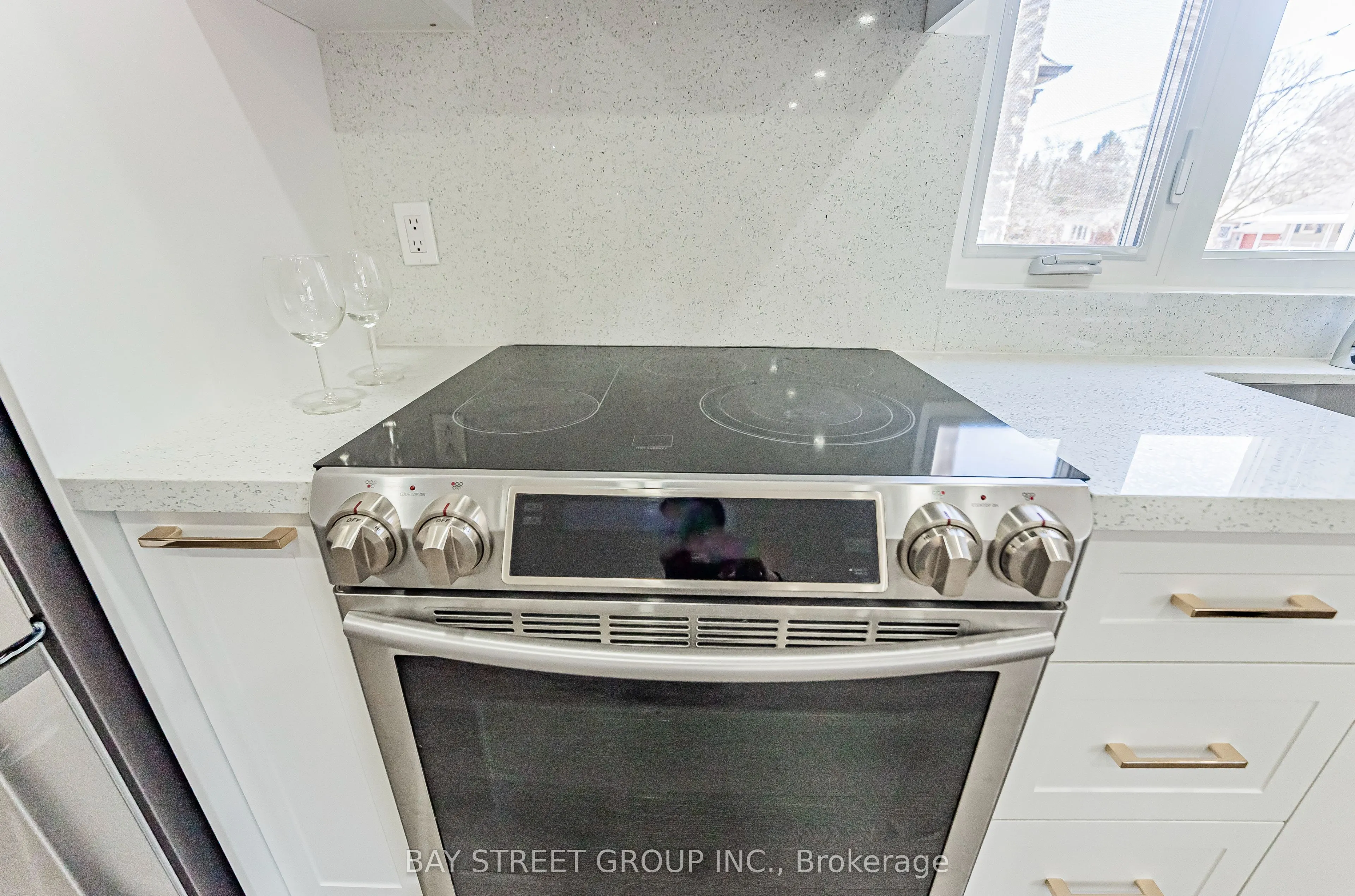 51 Rockport Crescent