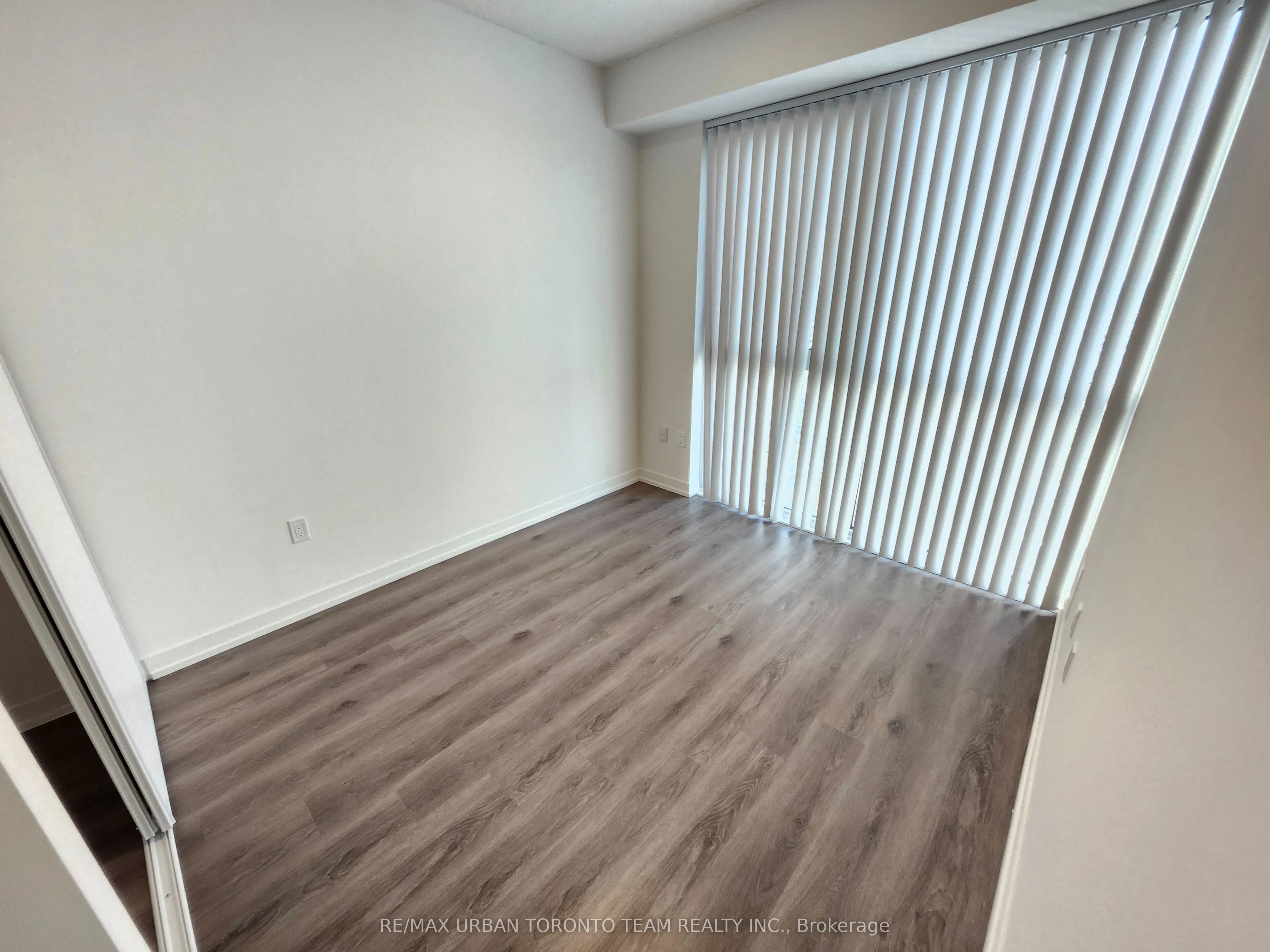 225 Commerce St Street, #6010