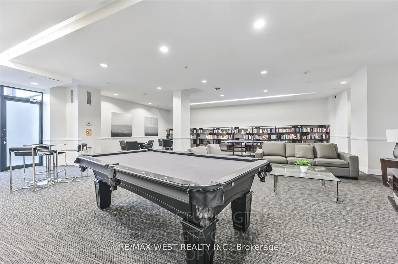 2900 Highway 7 Road, #606