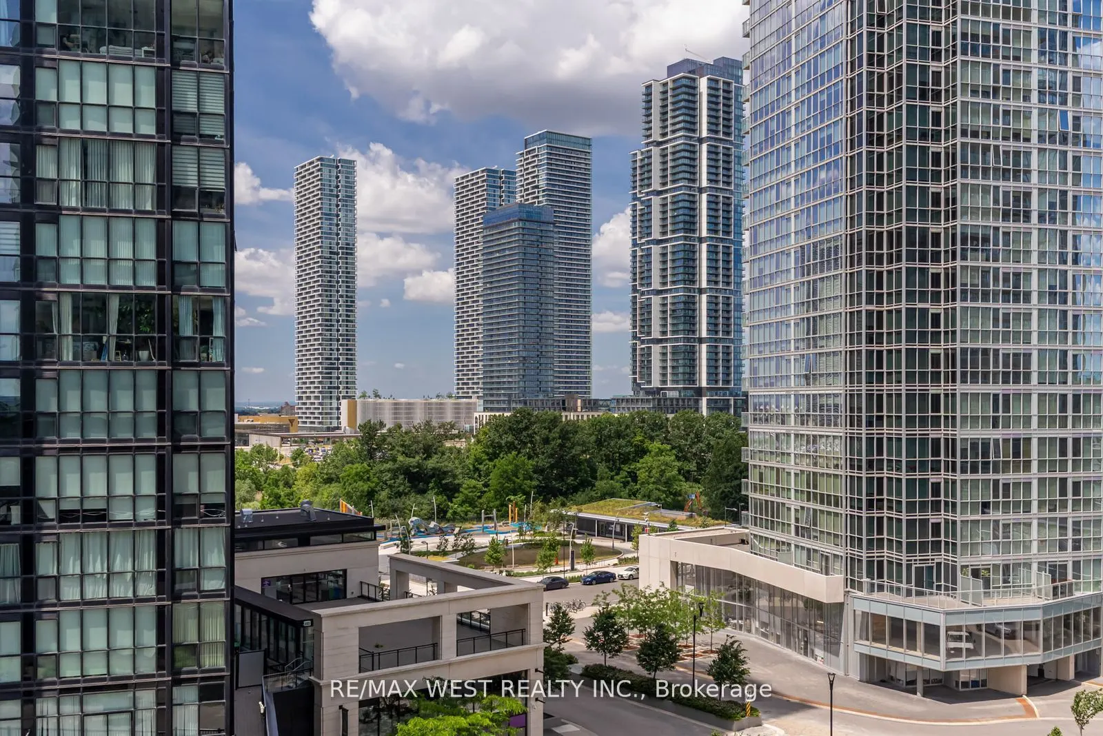 2900 Highway 7 Road, #606