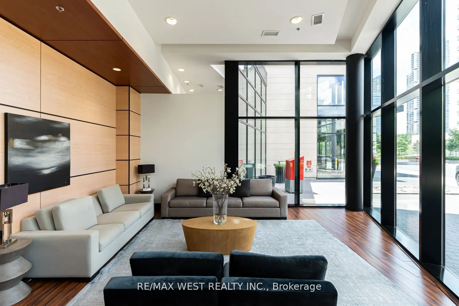 2900 Highway 7 Road, #606