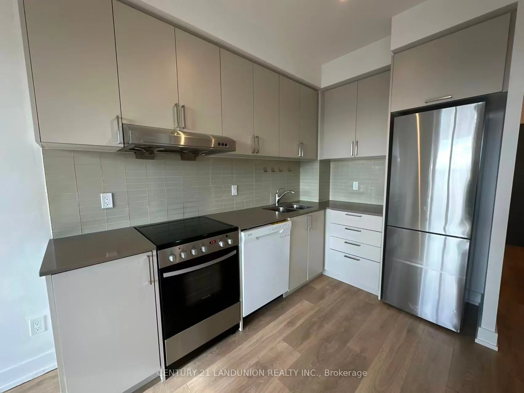 268 Buchanan Drive, #621 W