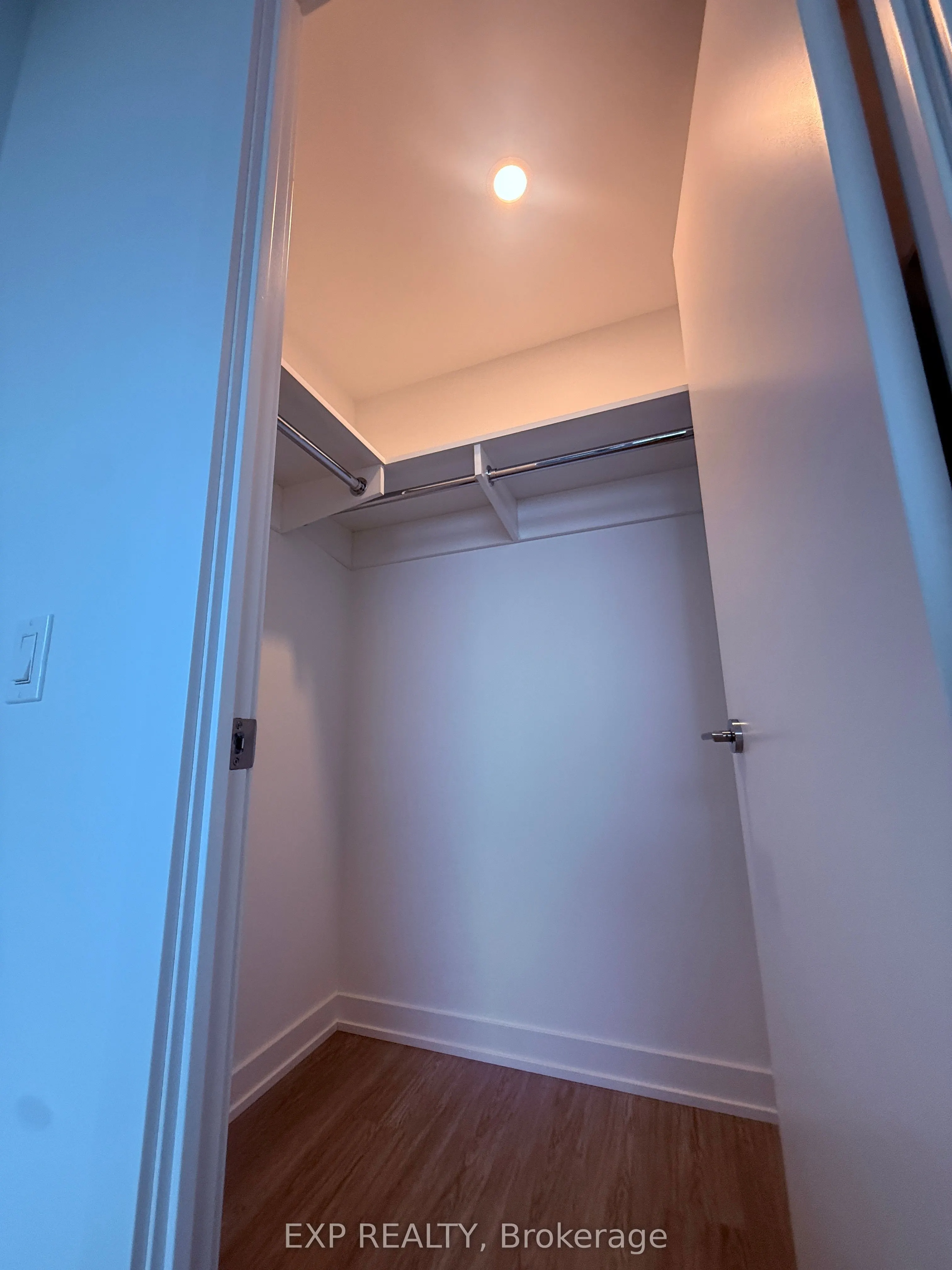 8188 Yonge St, #535