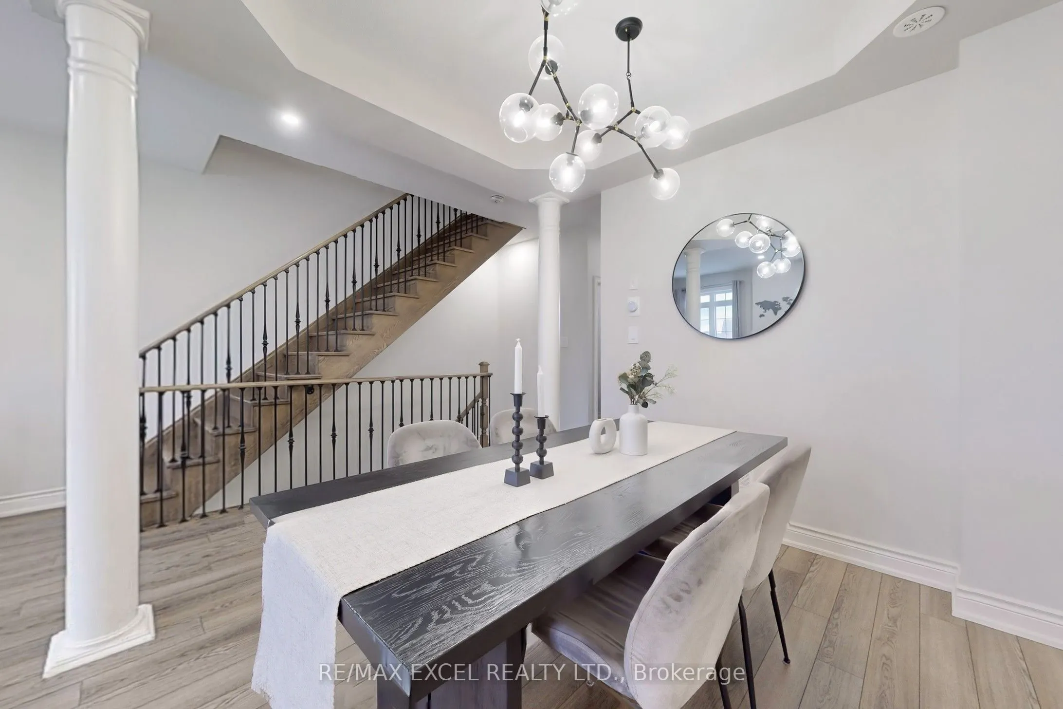 30 Roy Grove Way, #52
