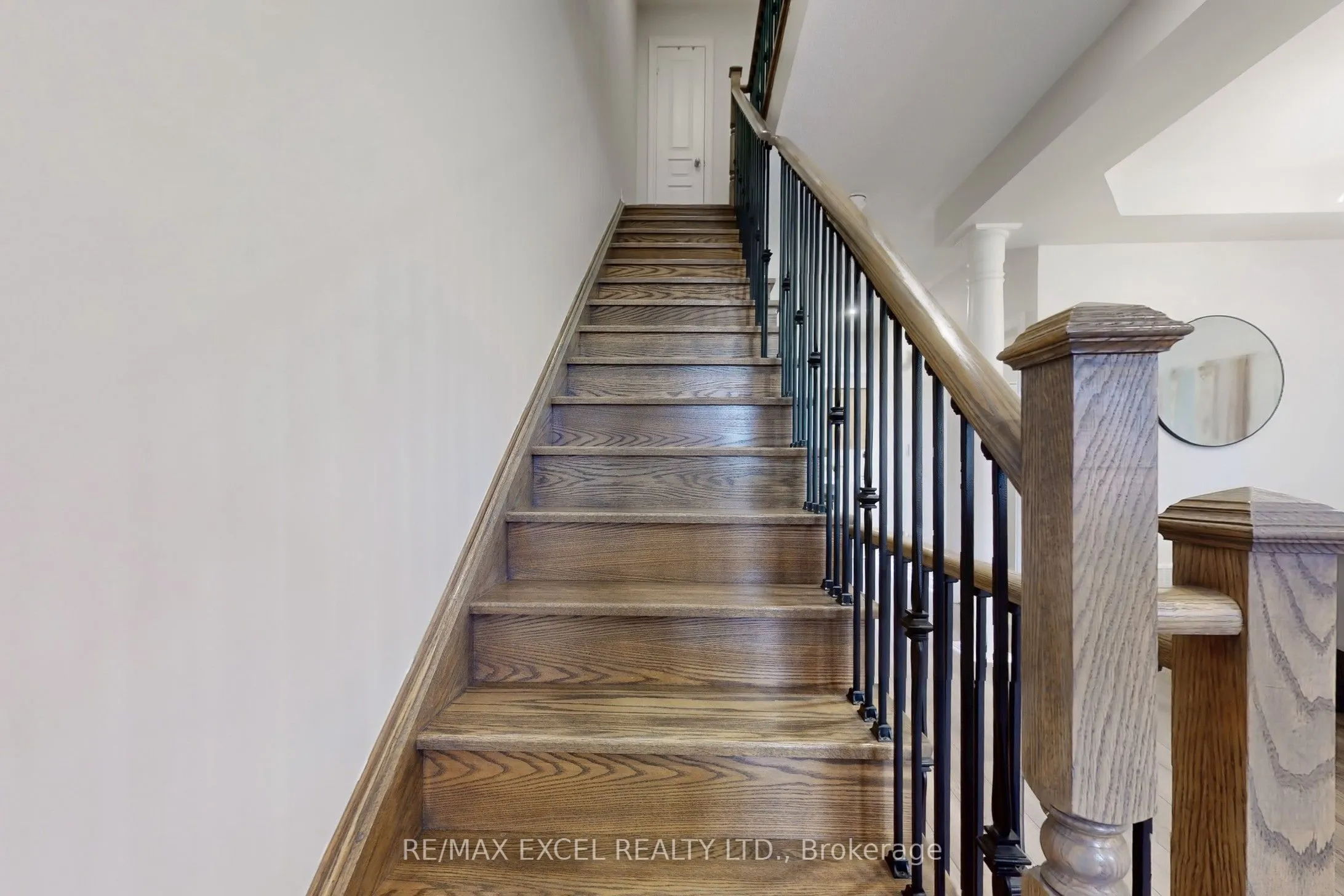 30 Roy Grove Way, #52