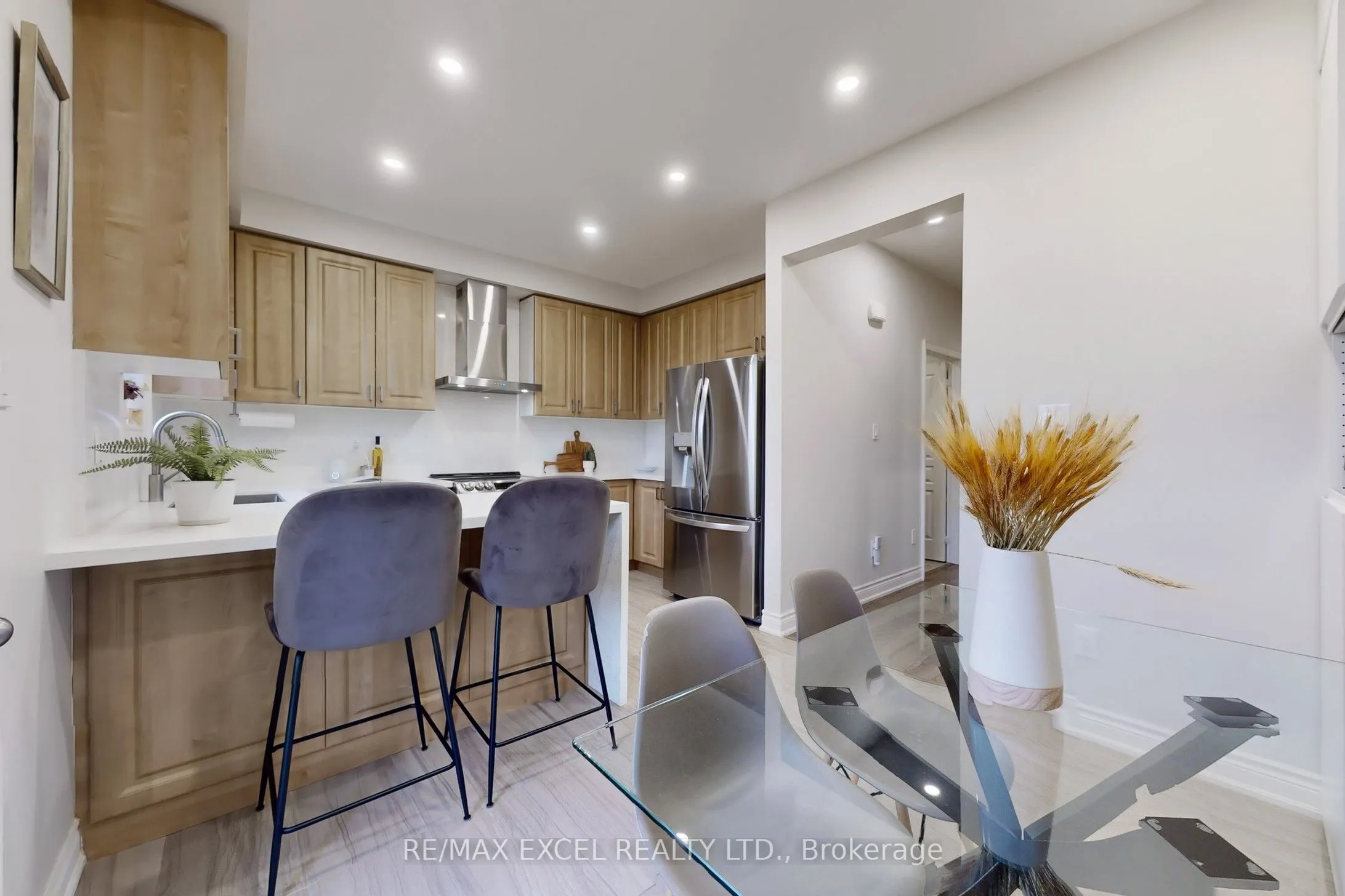 30 Roy Grove Way, #52