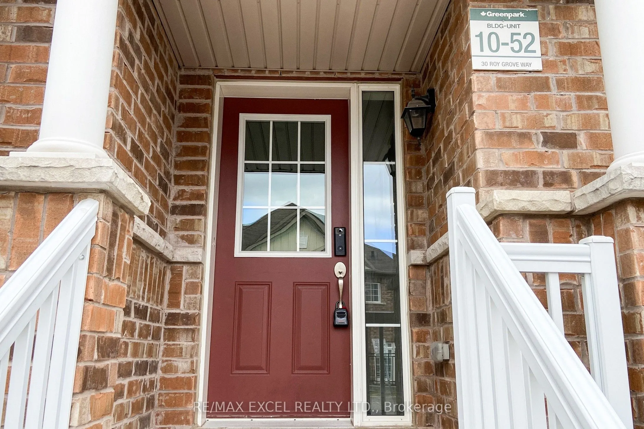 30 Roy Grove Way, #52