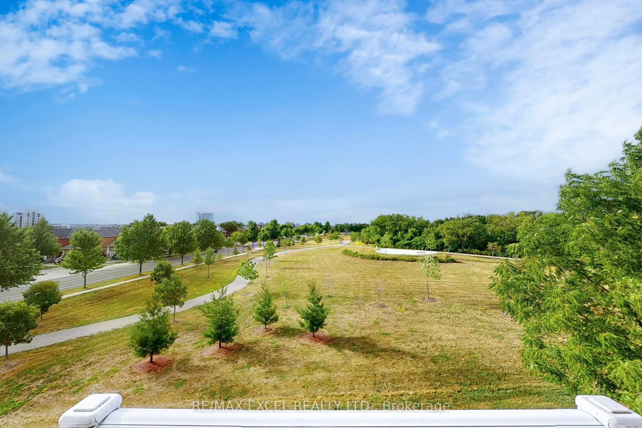 30 Roy Grove Way, #52